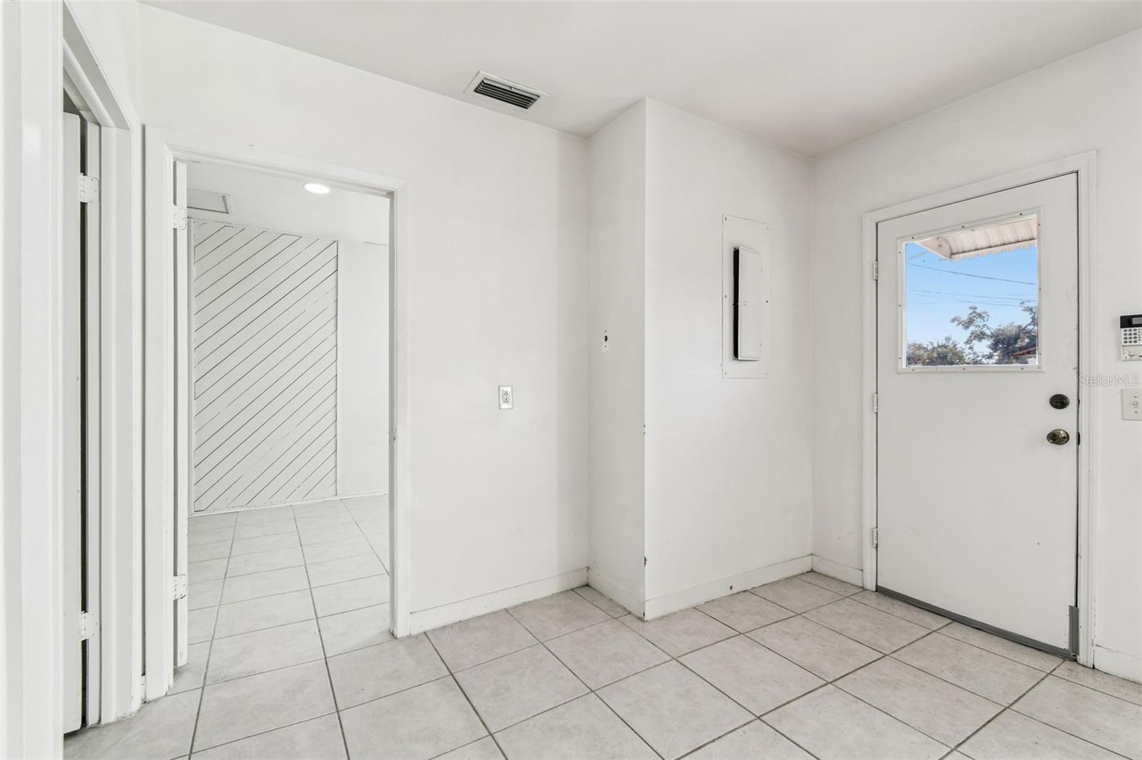 855 E BRANDON BLVD, BRANDON, FL — photo 13