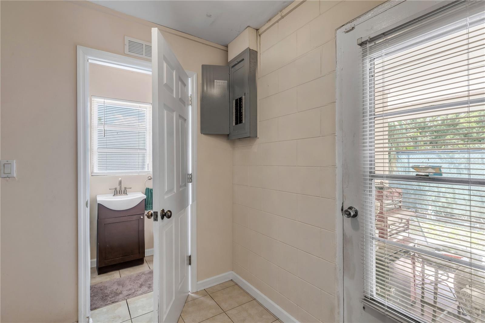 1520 NEWPORT AVE, DELAND, FL — photo 16