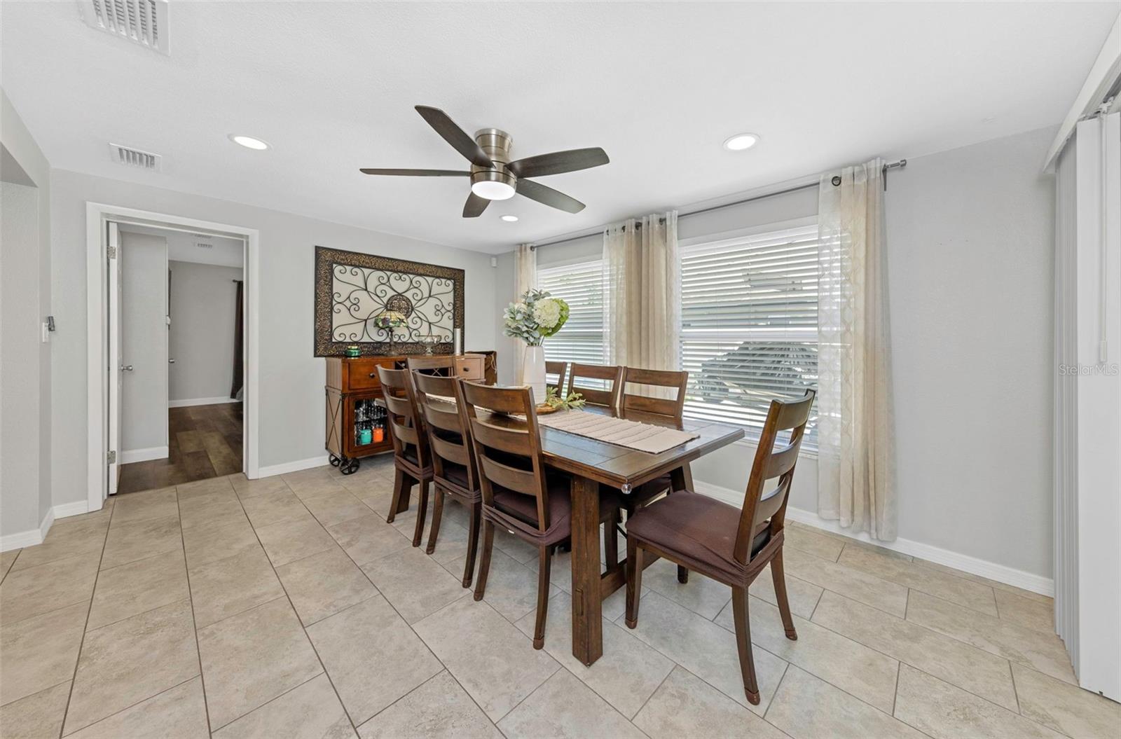 2465 BURNICE DR, CLEARWATER, FL — photo 12