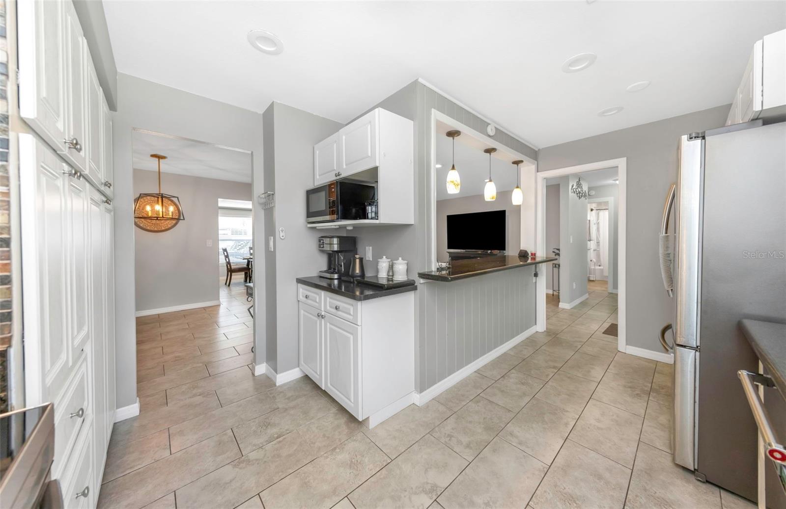 2465 BURNICE DR, CLEARWATER, FL — photo 17