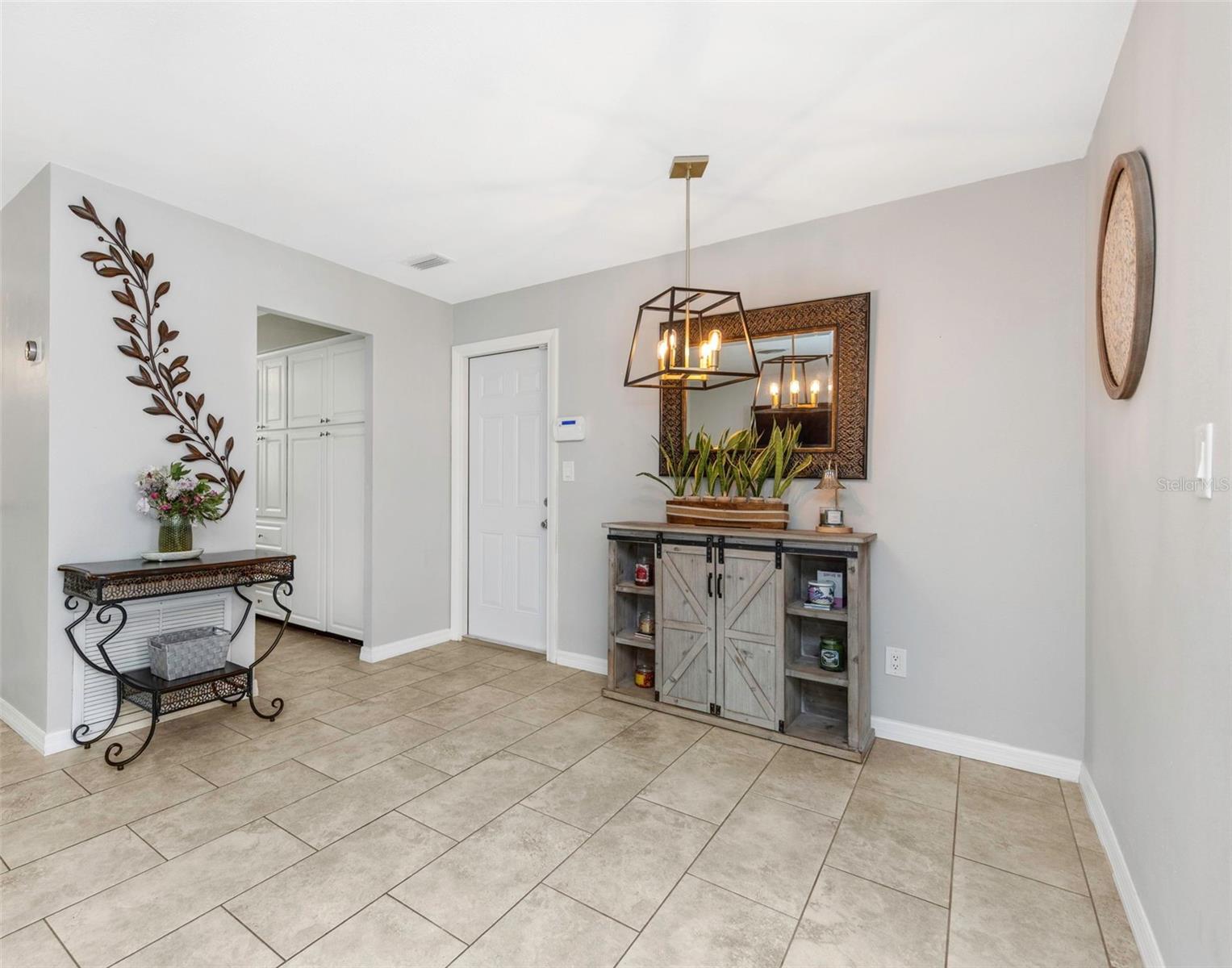 2465 BURNICE DR, CLEARWATER, FL — photo 18