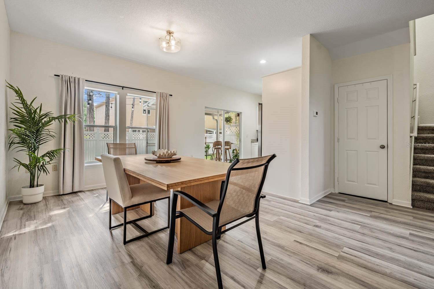 16309 WORCHESTER PALMS CT, TAMPA, FL — photo 9