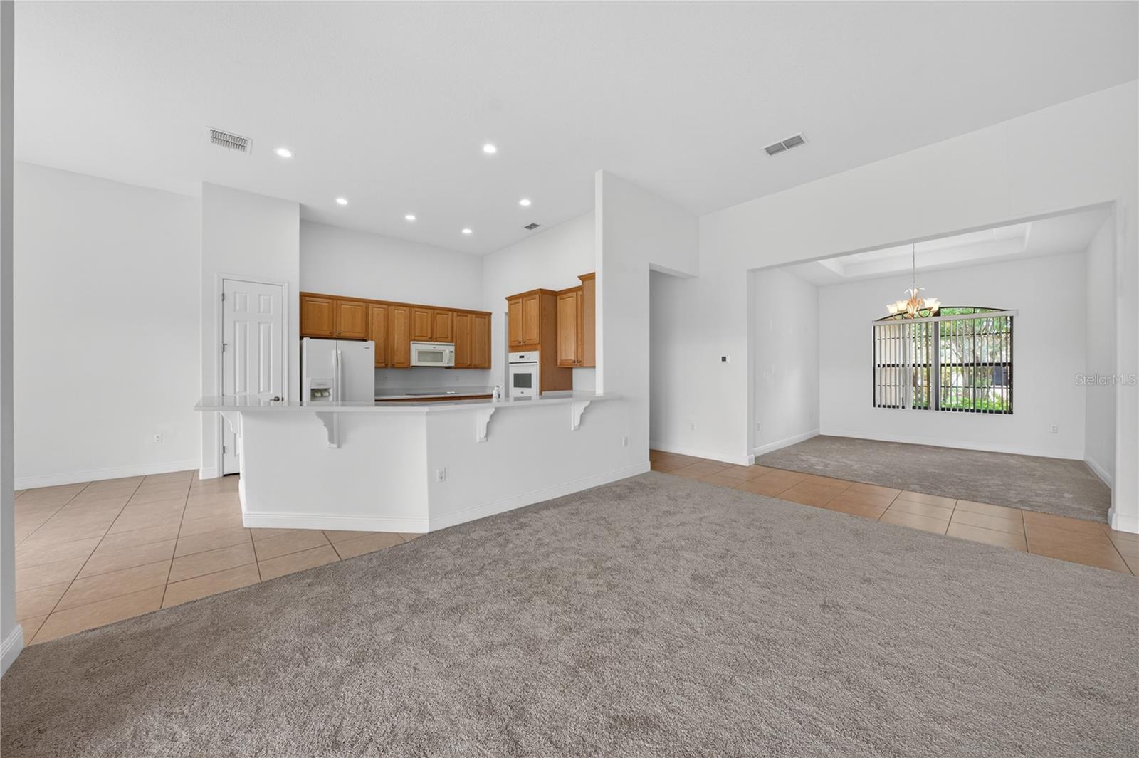 453 SORRENTO RD, KISSIMMEE, FL — photo 8
