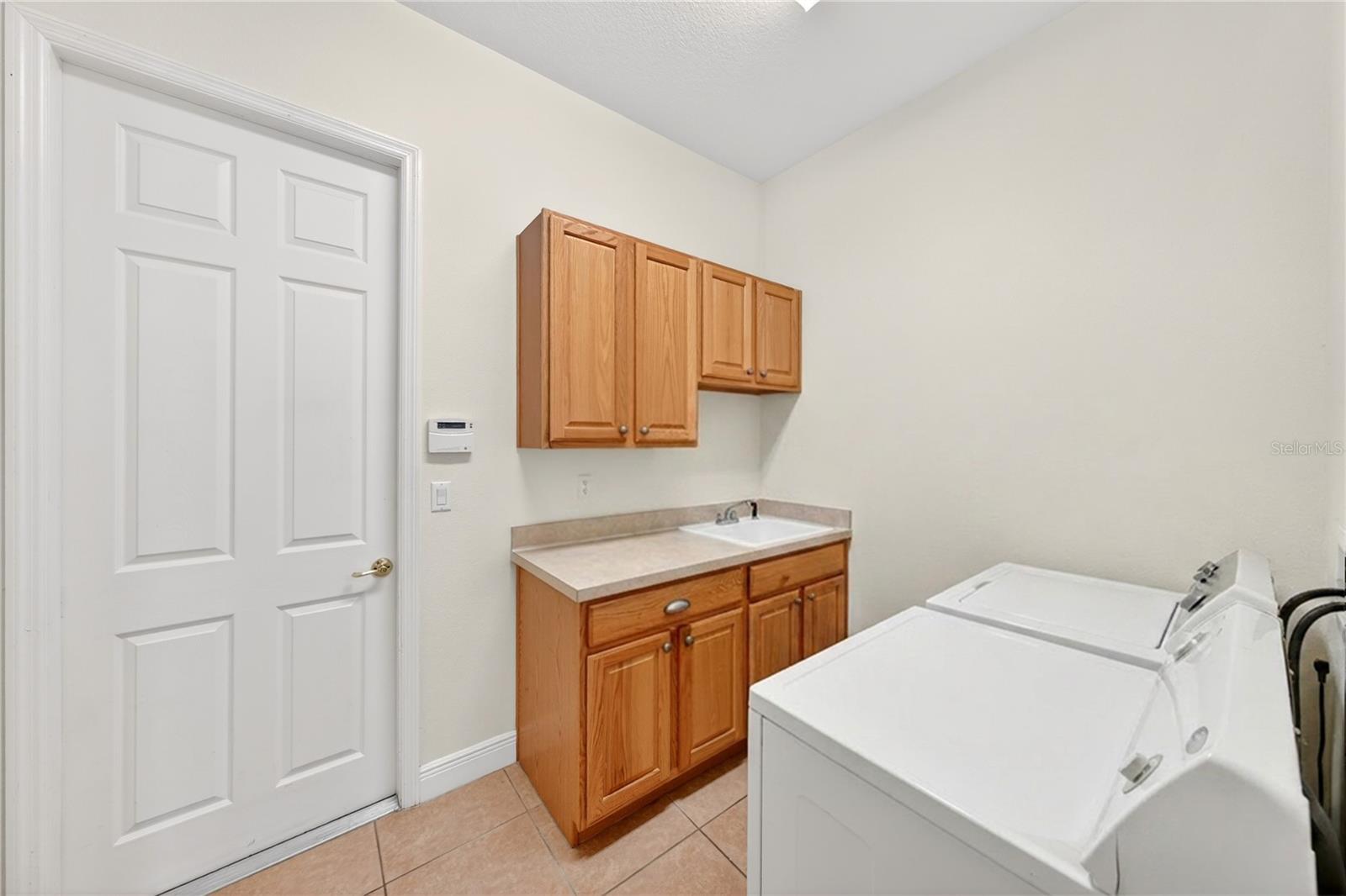 453 SORRENTO RD, KISSIMMEE, FL — photo 52