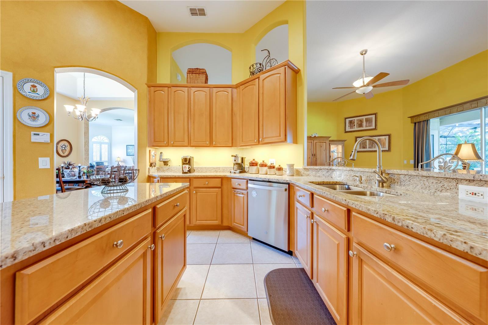 1648 MARINA LAKE DR, KISSIMMEE, FL — photo 48