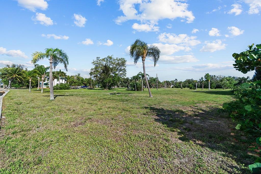 26014 SHORE DR, PUNTA GORDA, FL — photo 32