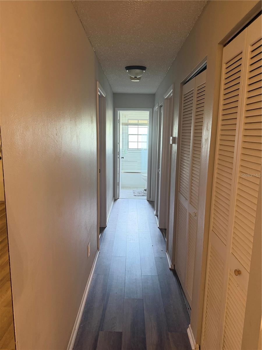 692 BELLINGHAM PL, PALM HARBOR, FL — photo 8