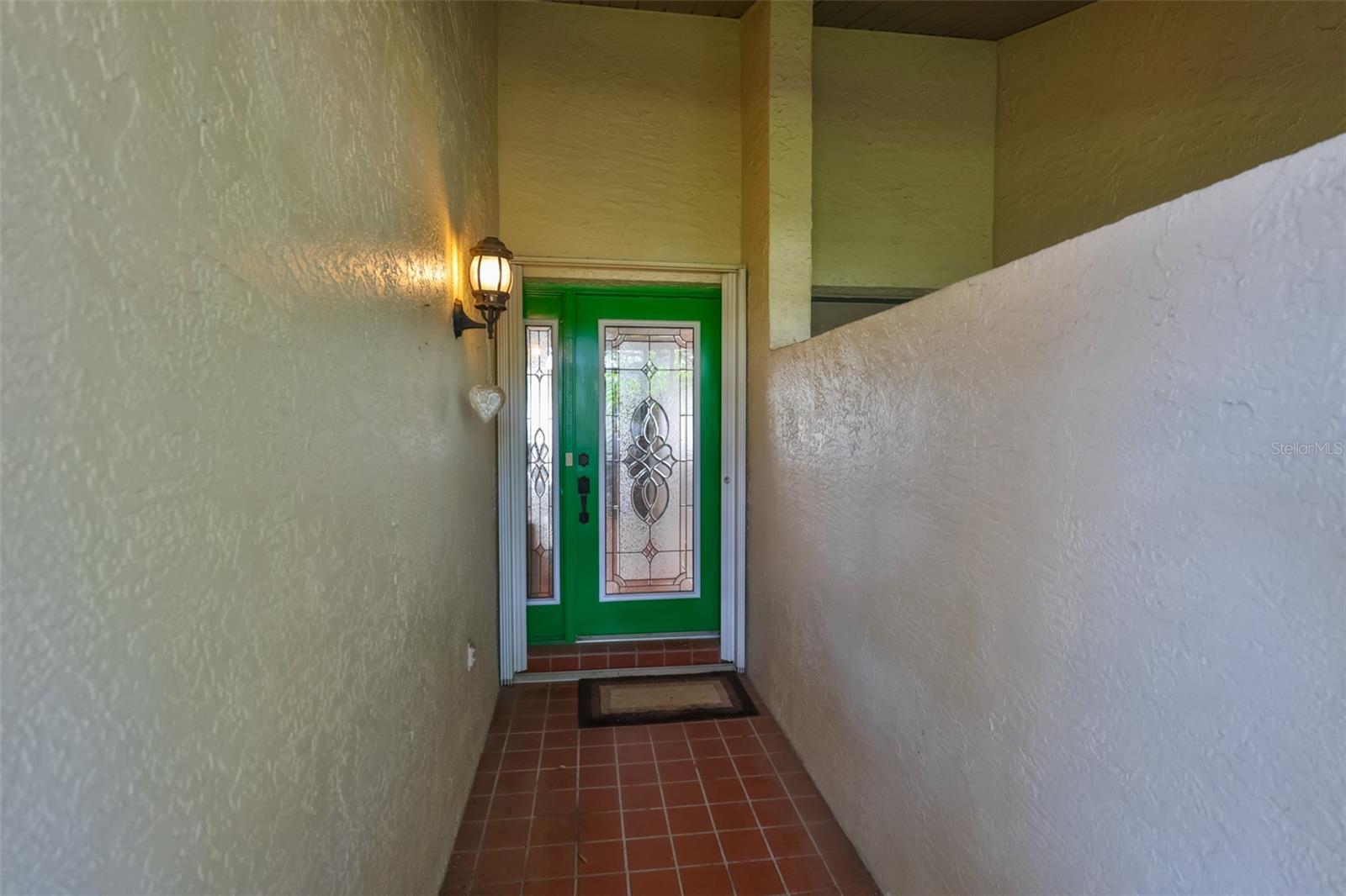 2611 LANCASTER DR #33, SUN CITY CENTER, FL — photo 2