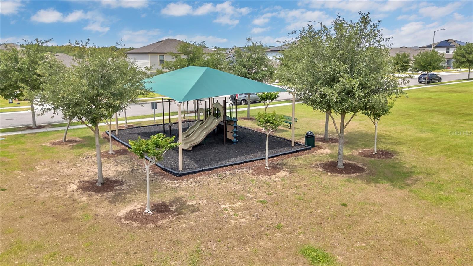 747 CITRUS ISLE DR, DAVENPORT, FL — photo 31