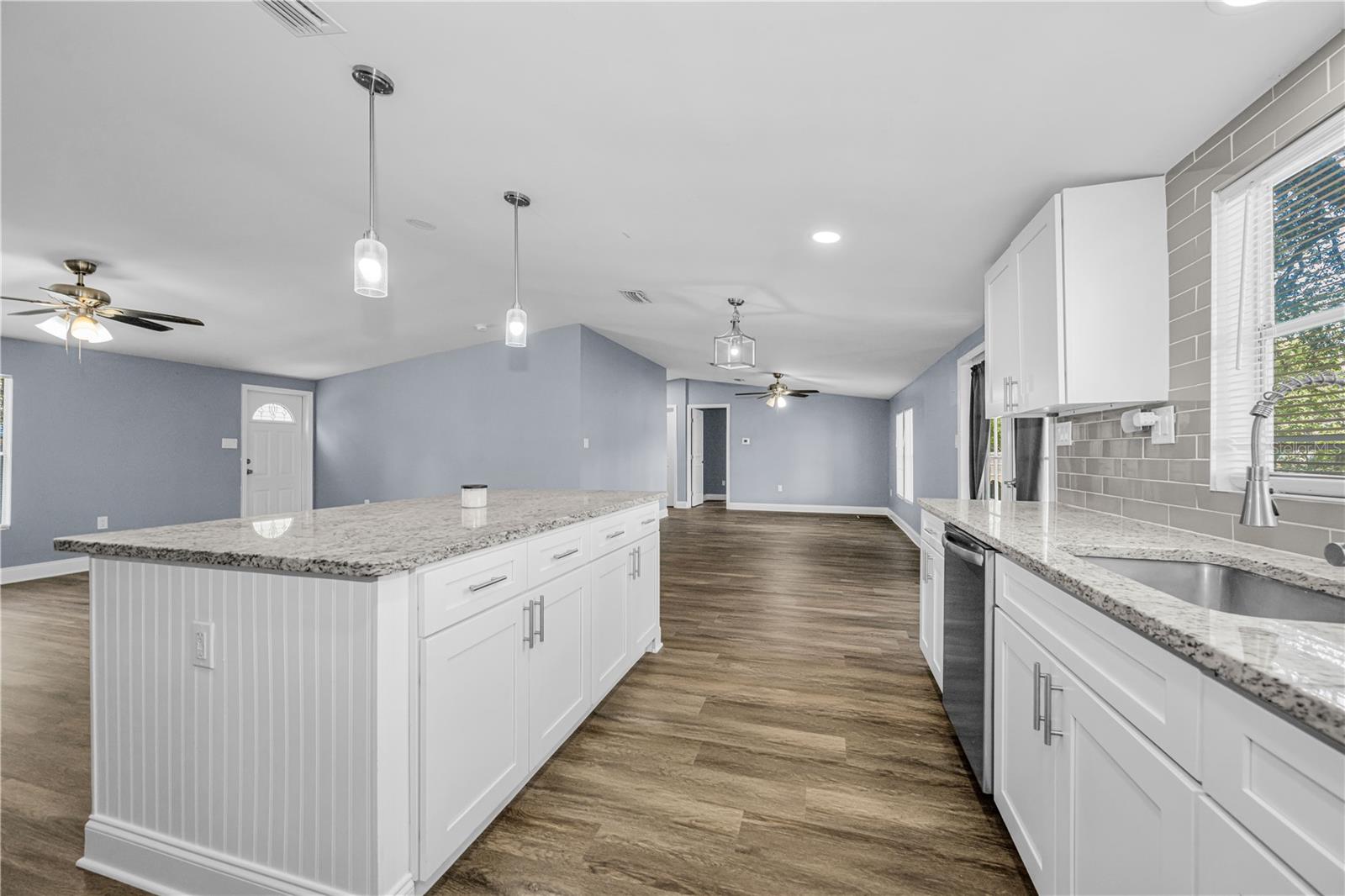 39723 PRETTY POND RD, ZEPHYRHILLS, FL — photo 15