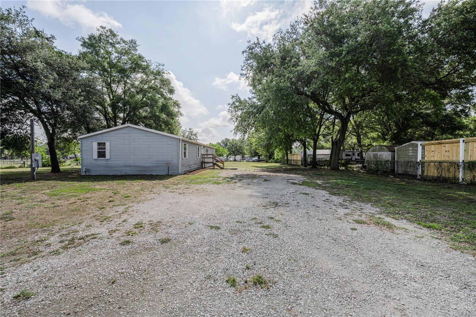 39723 PRETTY POND RD, ZEPHYRHILLS, FL — photo 46