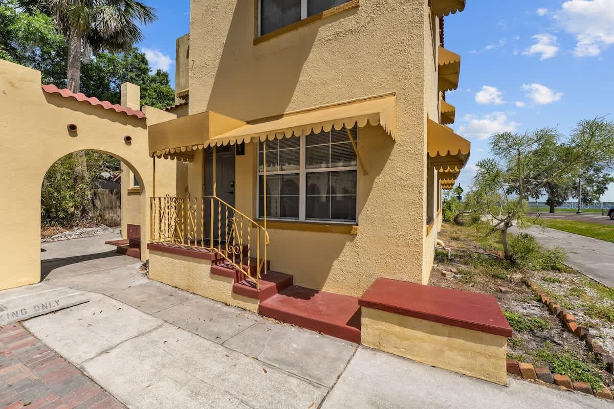 304 LAKESHORE BLVD, KISSIMMEE, FL — photo 42