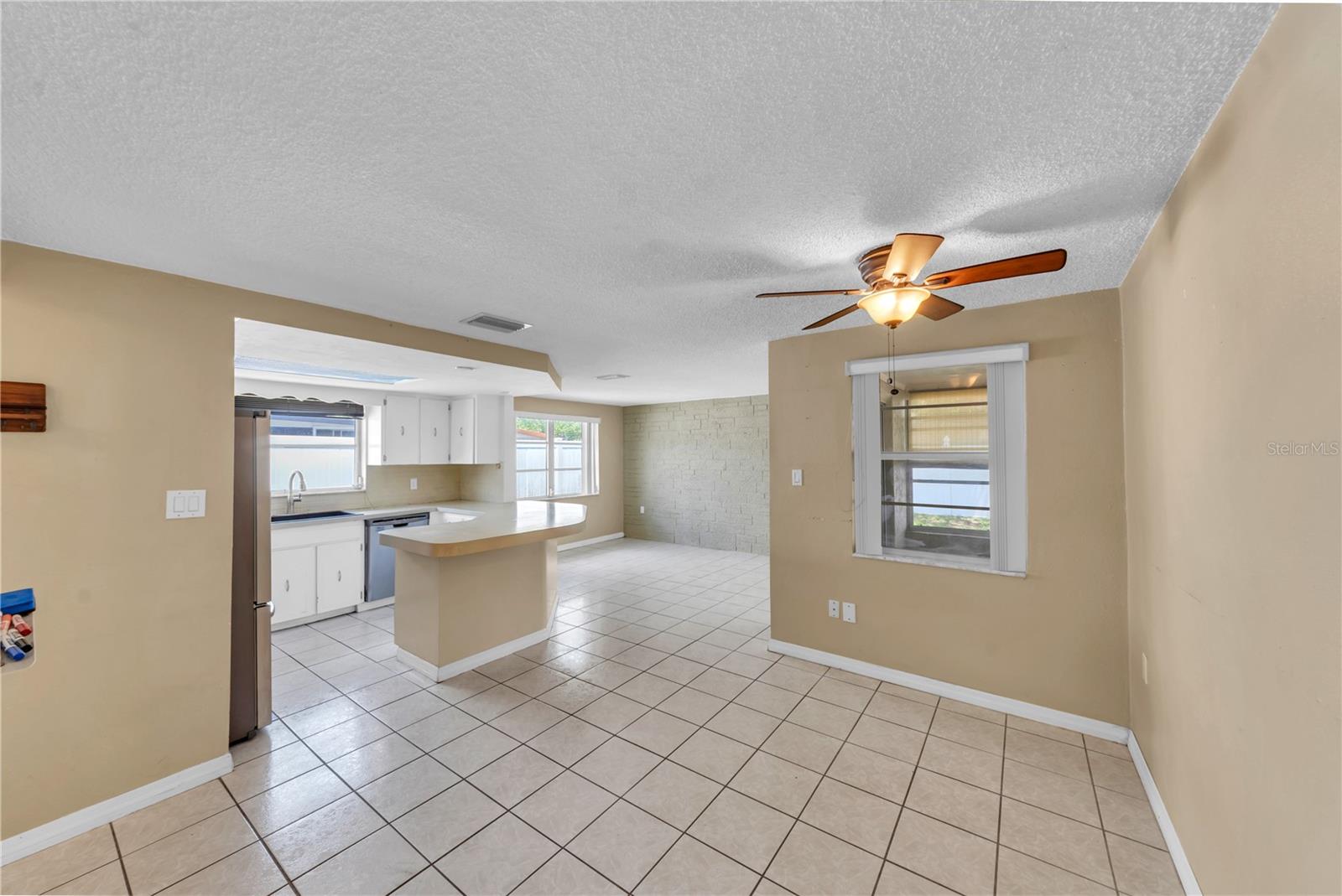 3401 SUPREME DR, HOLIDAY, FL — photo 10