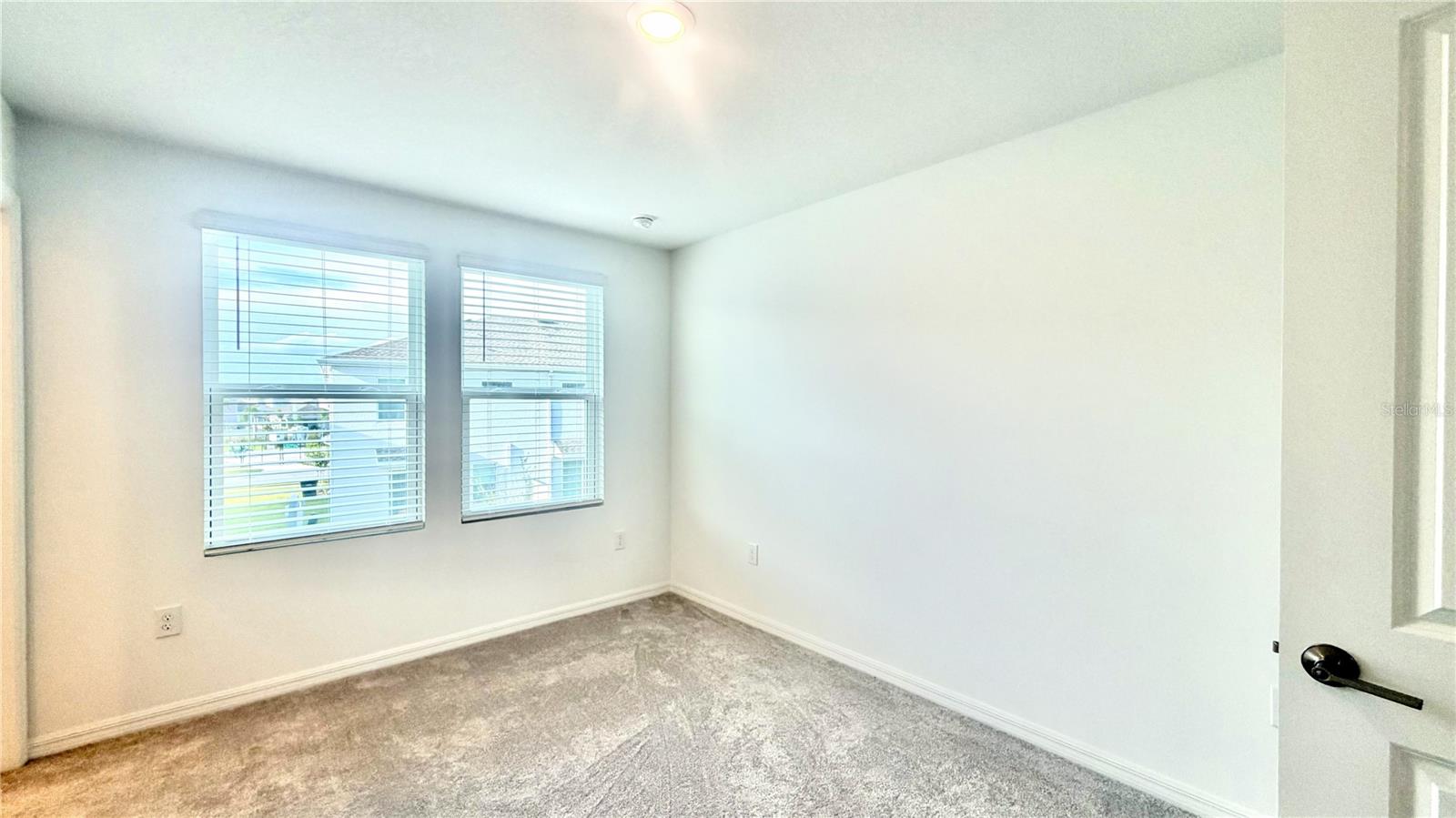 3244 SKYLINE LOOP, KISSIMMEE, FL — photo 9