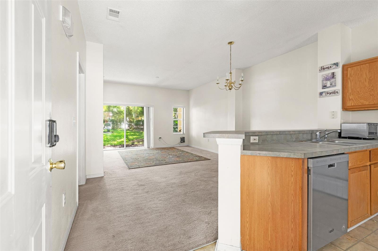 8474 CRYSTAL COVE LOOP, KISSIMMEE, FL — photo 5