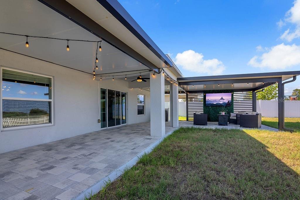 1033 CALICO POINTE CIR, GROVELAND, FL — photo 70
