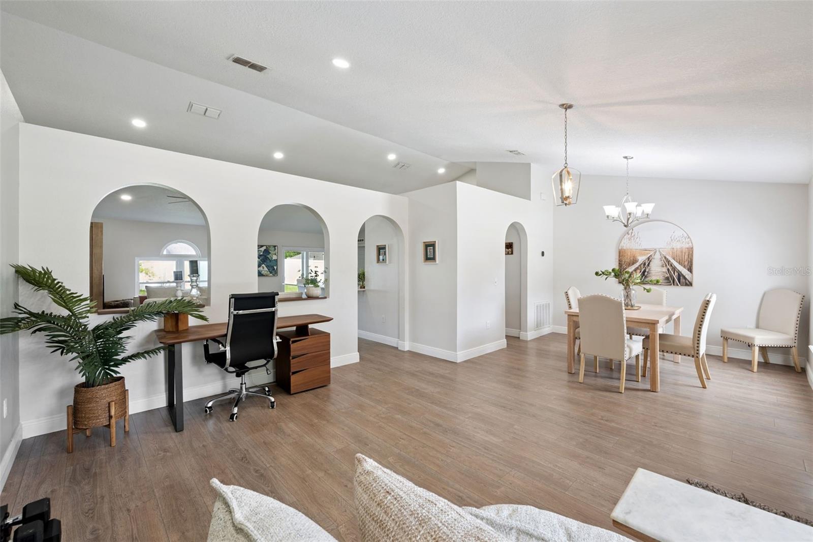 33 TIMBERCREEK PINES CIR, WINTER GARDEN, FL — photo 11