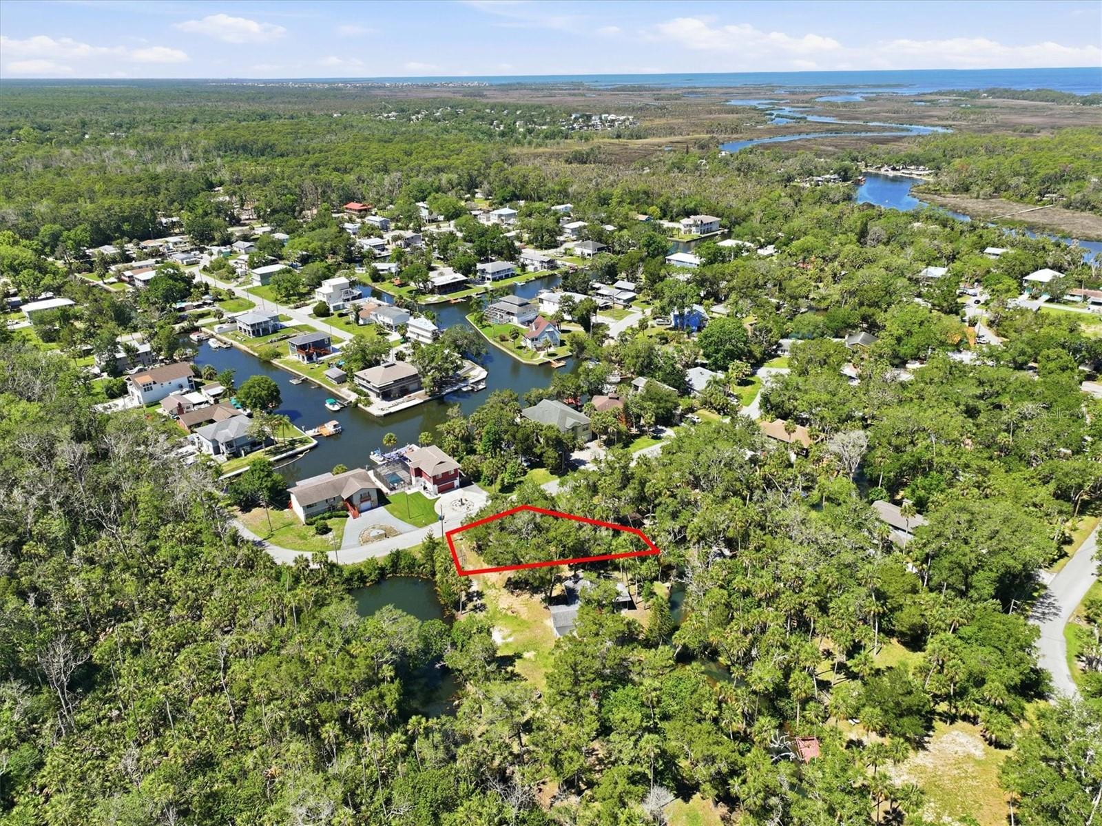 6240 COLONY CIR, WEEKI WACHEE, FL — photo 12