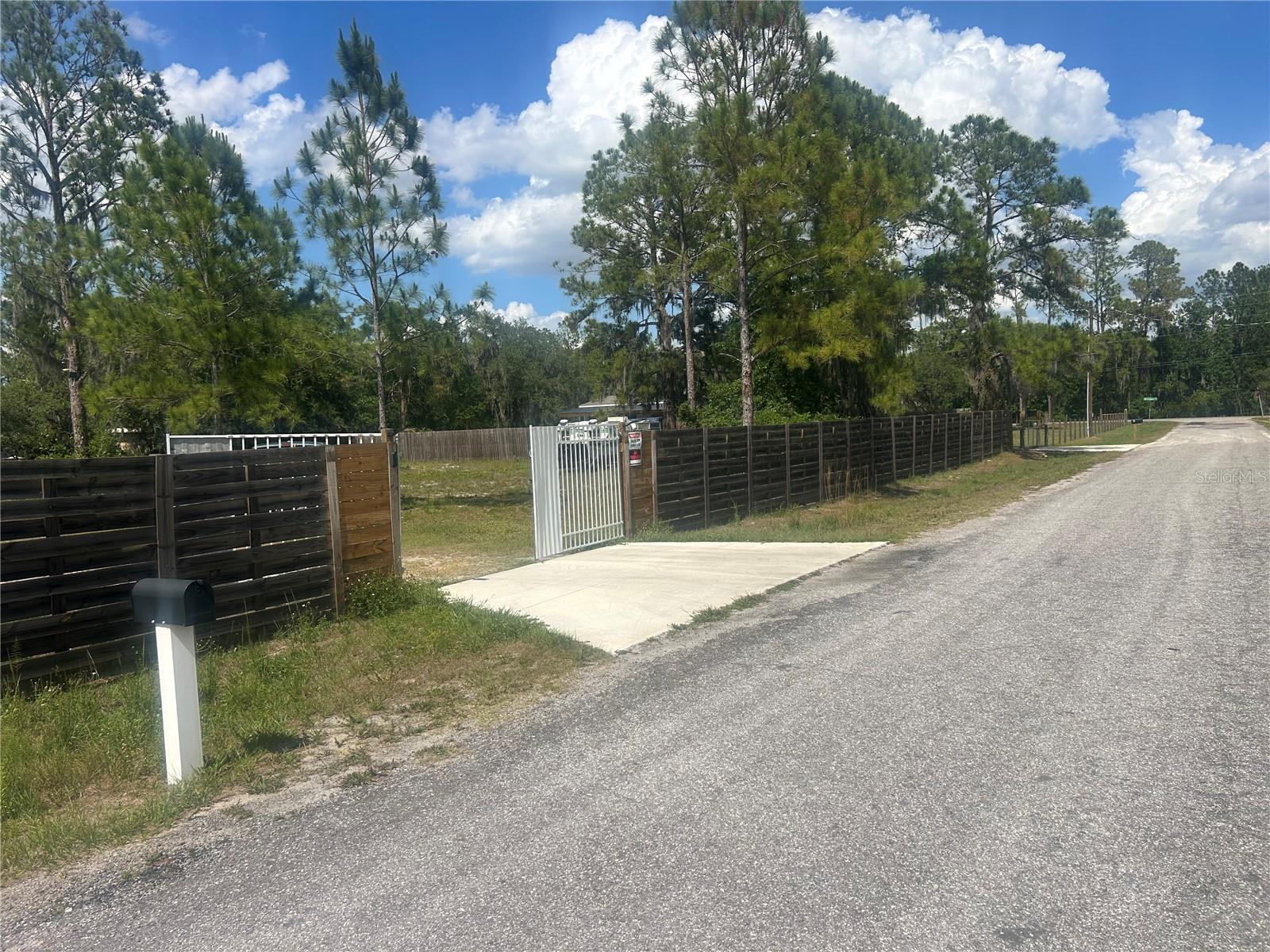 4 EDEN CEMETERY RD, FROSTPROOF, FL — photo 2