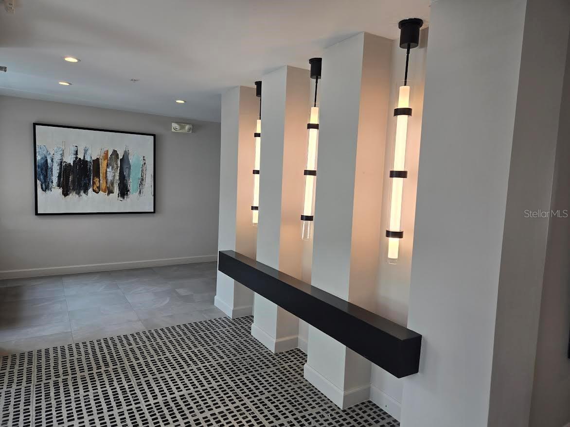 650 GOLDEN GATE PT #301, SARASOTA, FL — photo 4