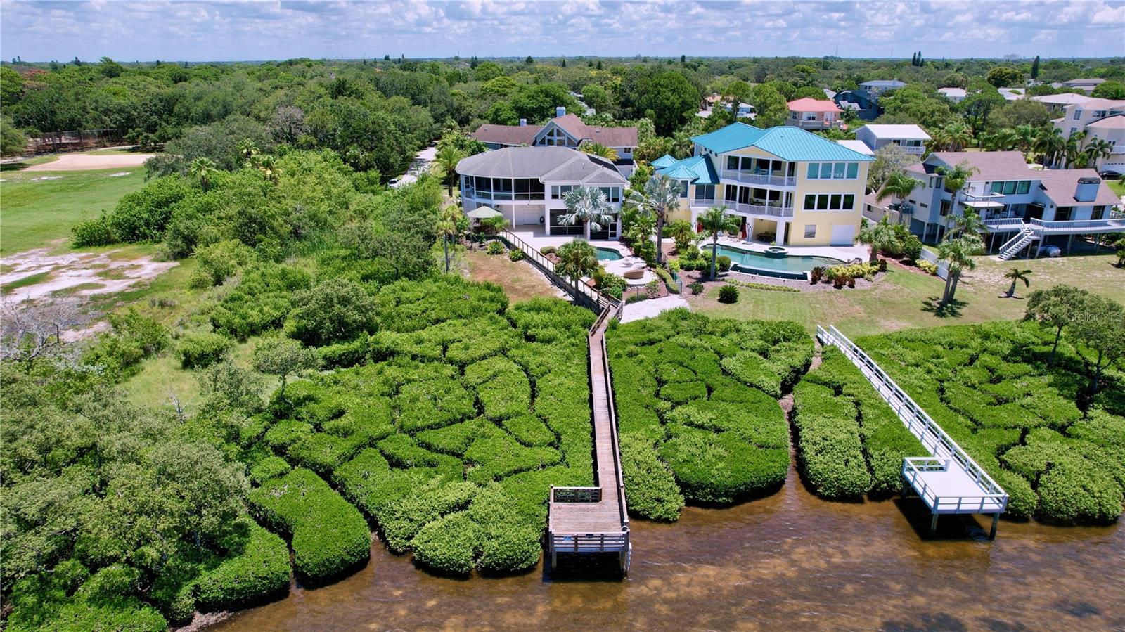 511 SEAVIEW DR, TARPON SPRINGS, FL — photo 34