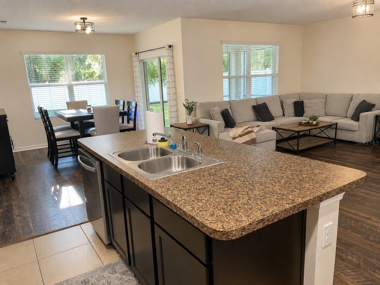 9902 SE 37TH TER, BELLEVIEW, FL — photo 8