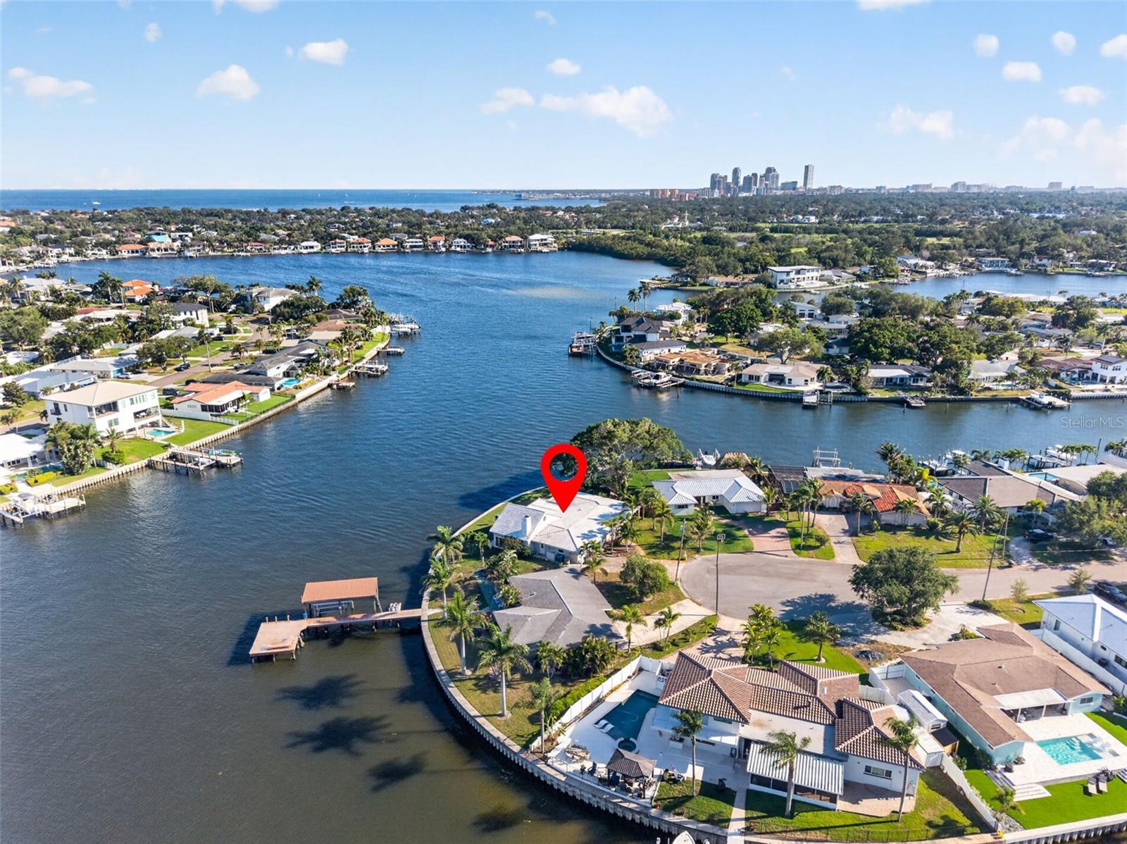 1276 37TH AVE NE, ST PETERSBURG, FL — photo 24