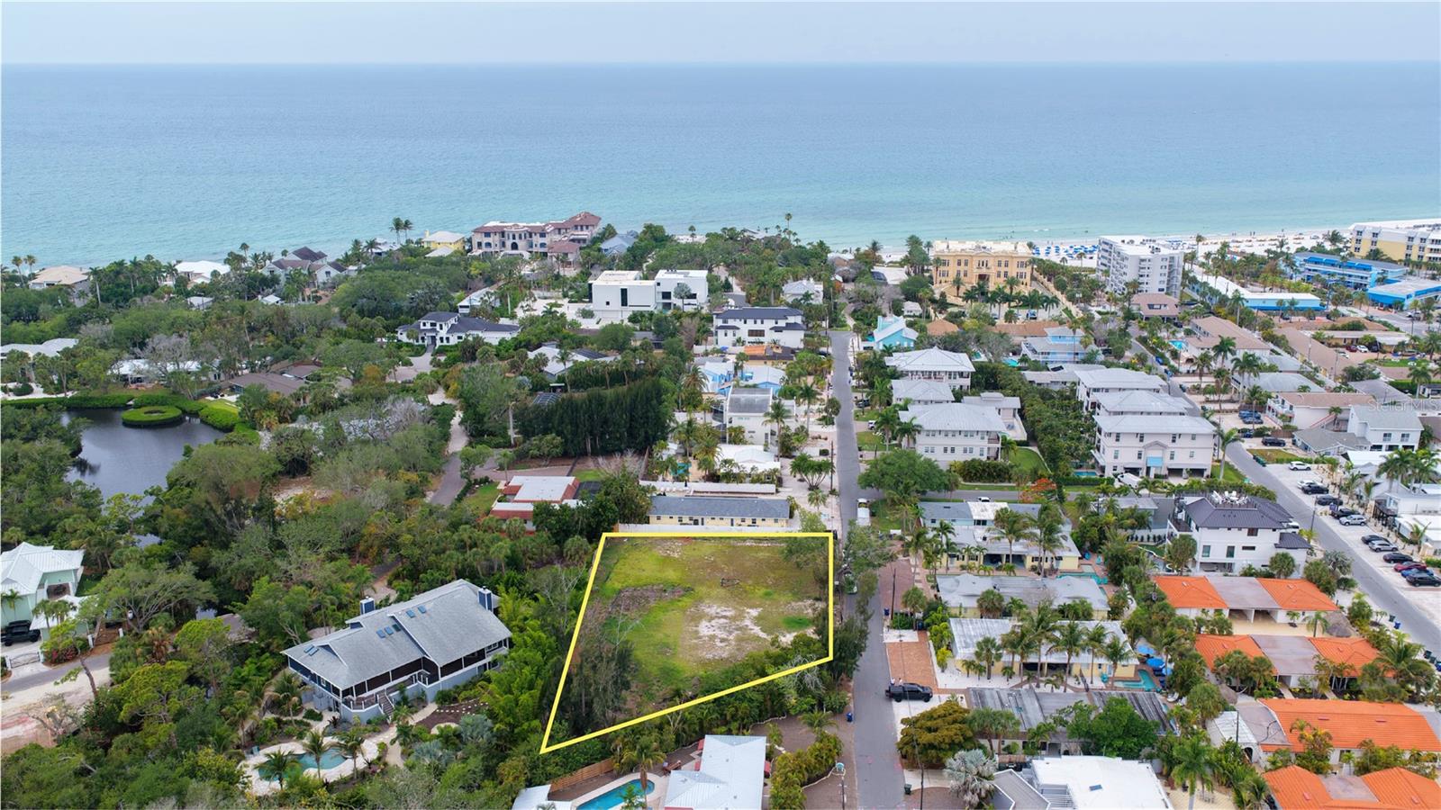 1122 CRESCENT ST, SARASOTA, FL