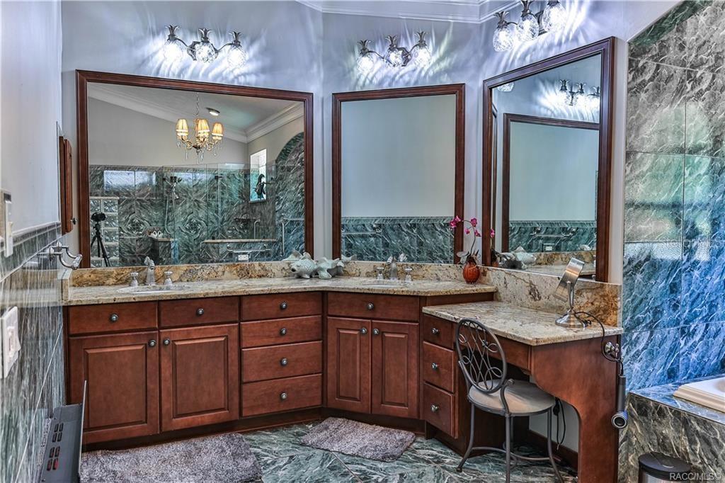 5215 N HONEYCREEK TER, CRYSTAL RIVER, FL — photo 28