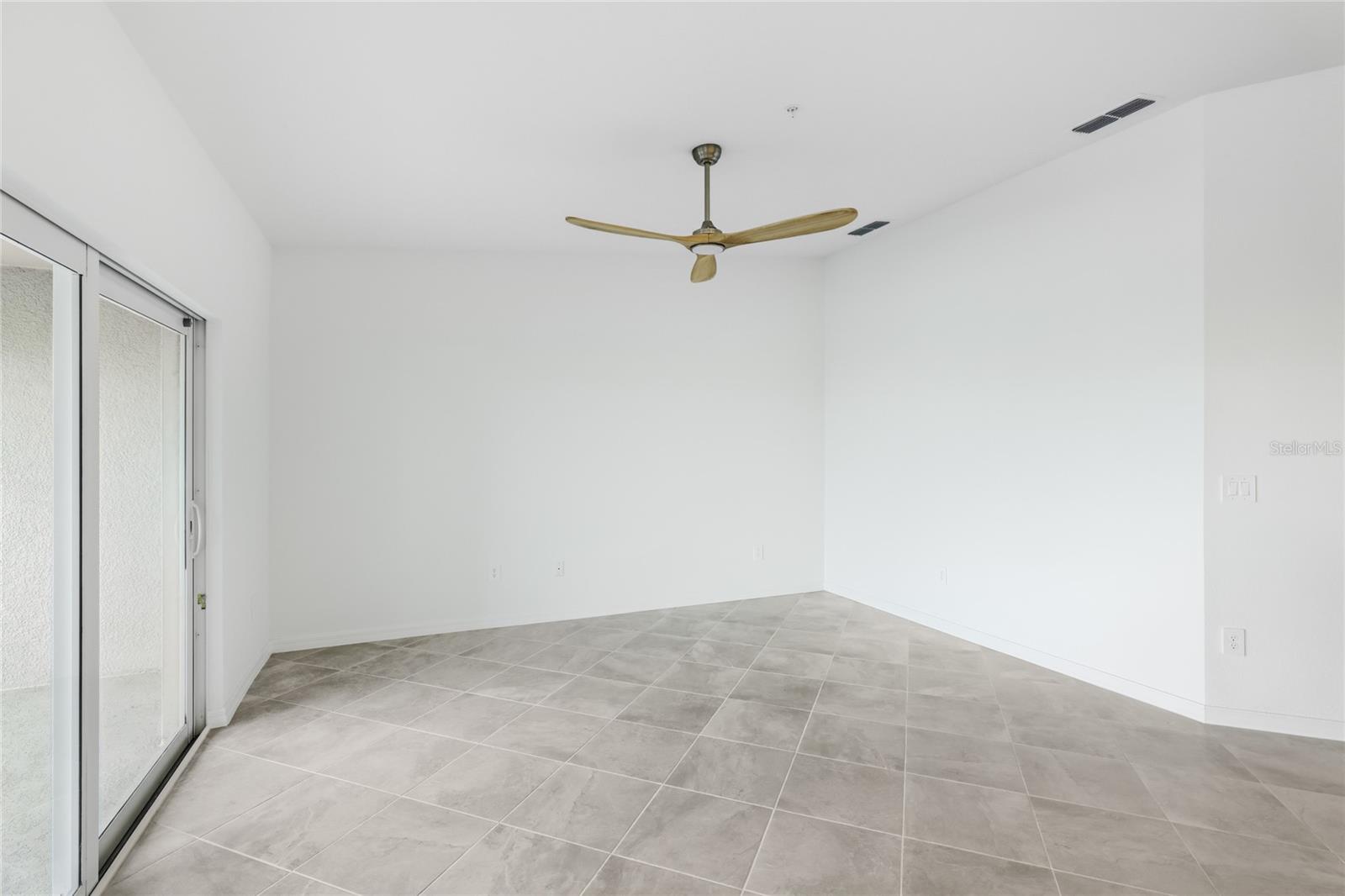 19007 SCALLOP LOOP #204, LAKEWOOD RANCH, FL — photo 9