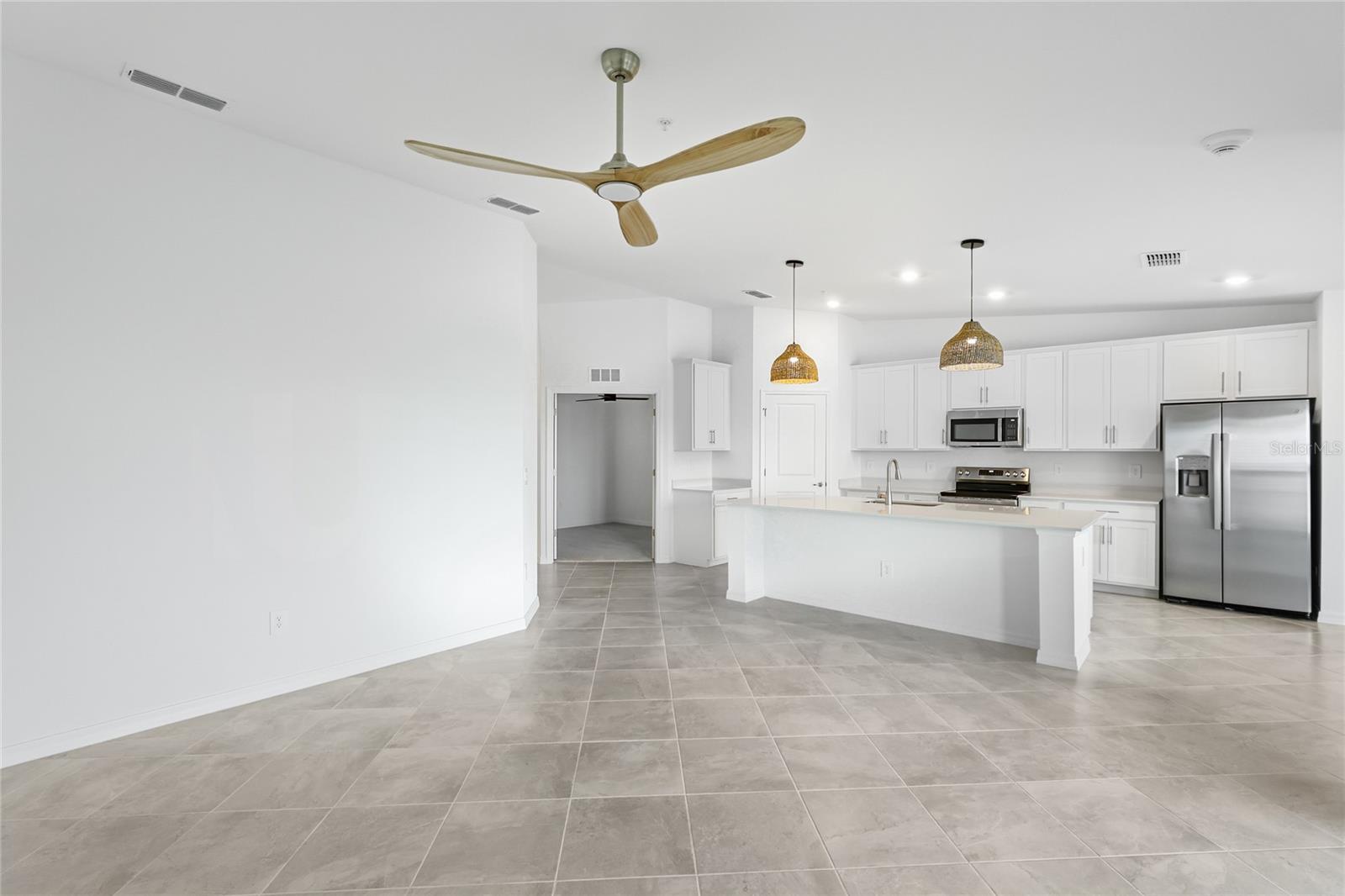 19007 SCALLOP LOOP #204, LAKEWOOD RANCH, FL — photo 11