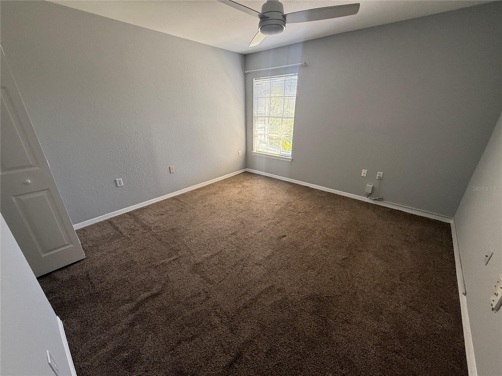 8932 MANOR LOOP #205, LAKEWOOD RANCH, FL — photo 5