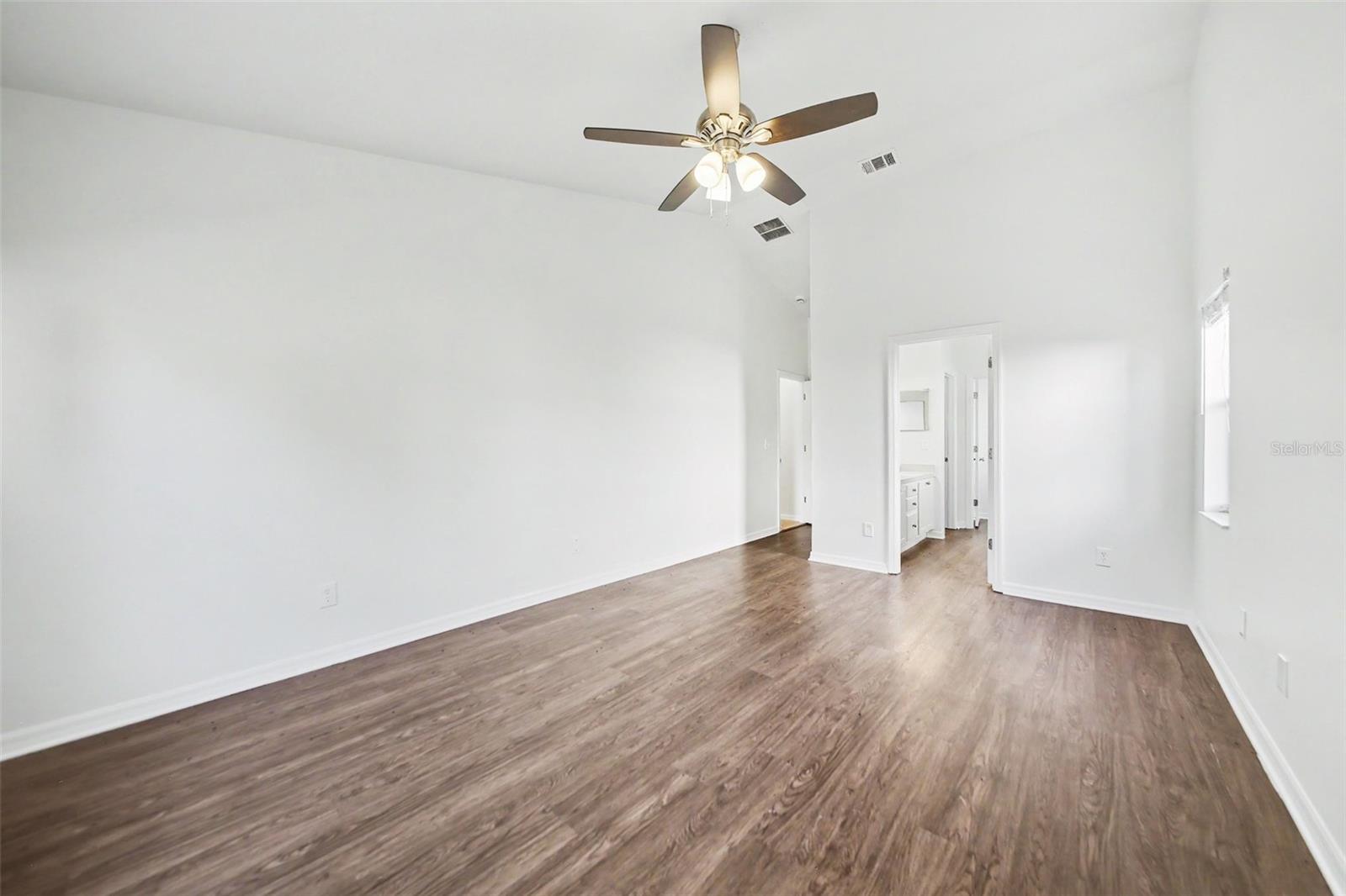 10423 LAKE HASSON CIR, CLERMONT, FL — photo 17