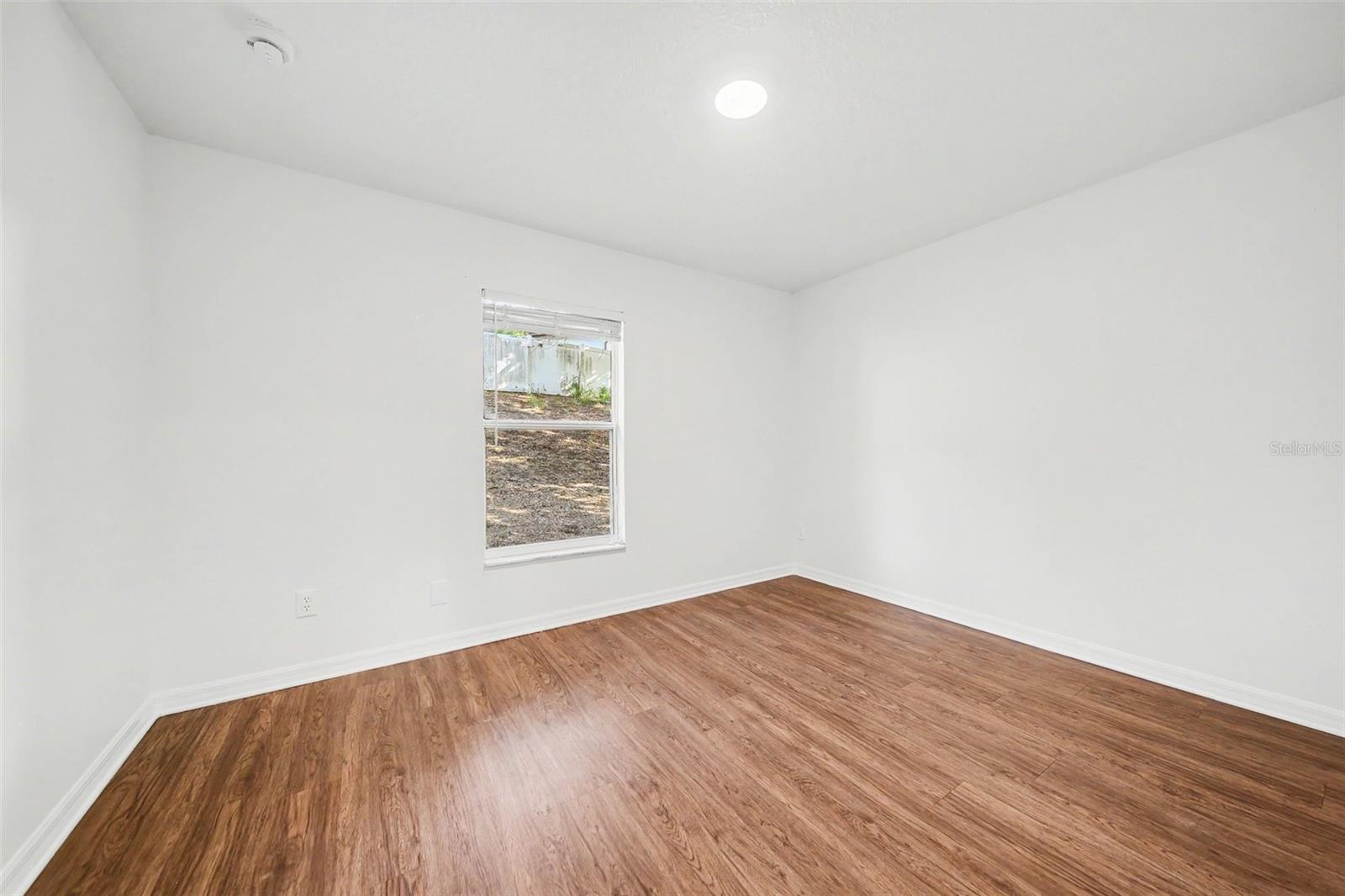 10423 LAKE HASSON CIR, CLERMONT, FL — photo 24