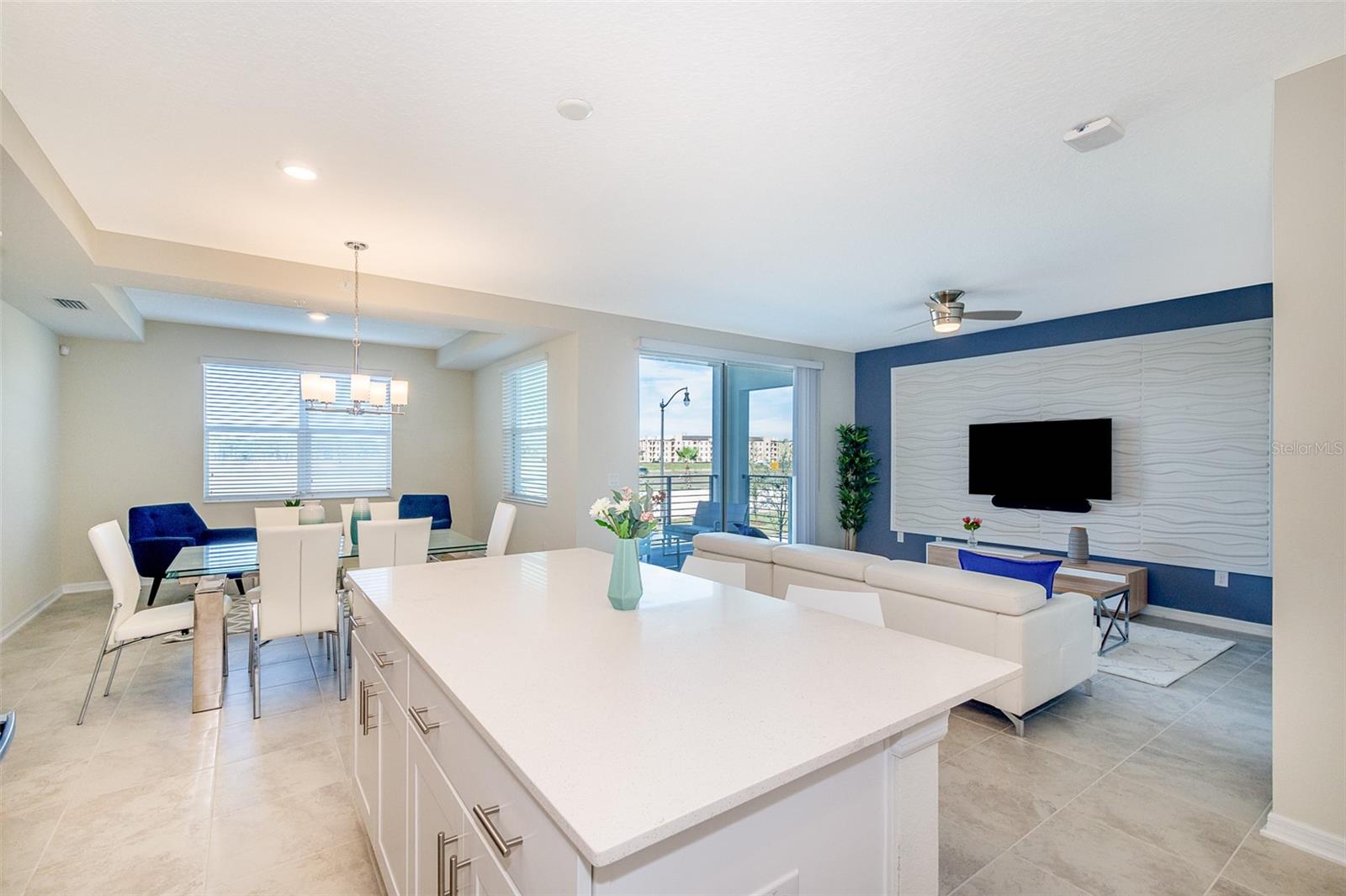 4731 CLOCK TOWER DR #206, KISSIMMEE, FL — photo 2