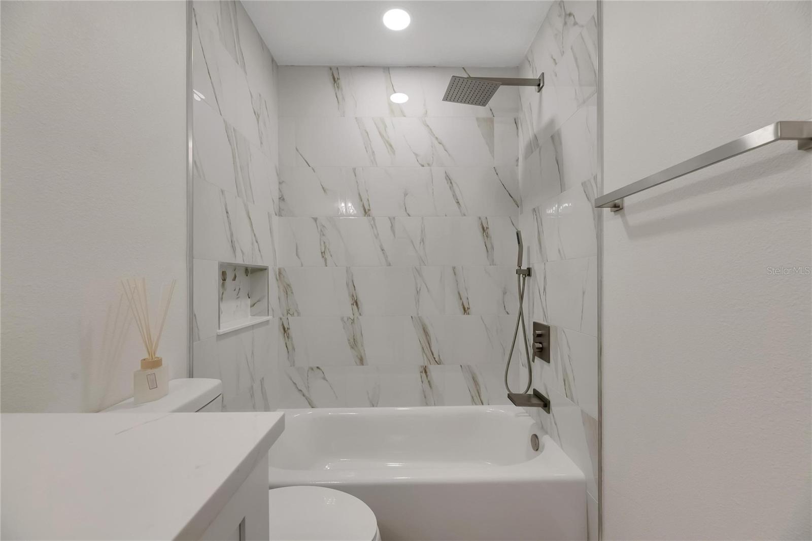 2207 PARKWOOD DR, VALRICO, FL — photo 29