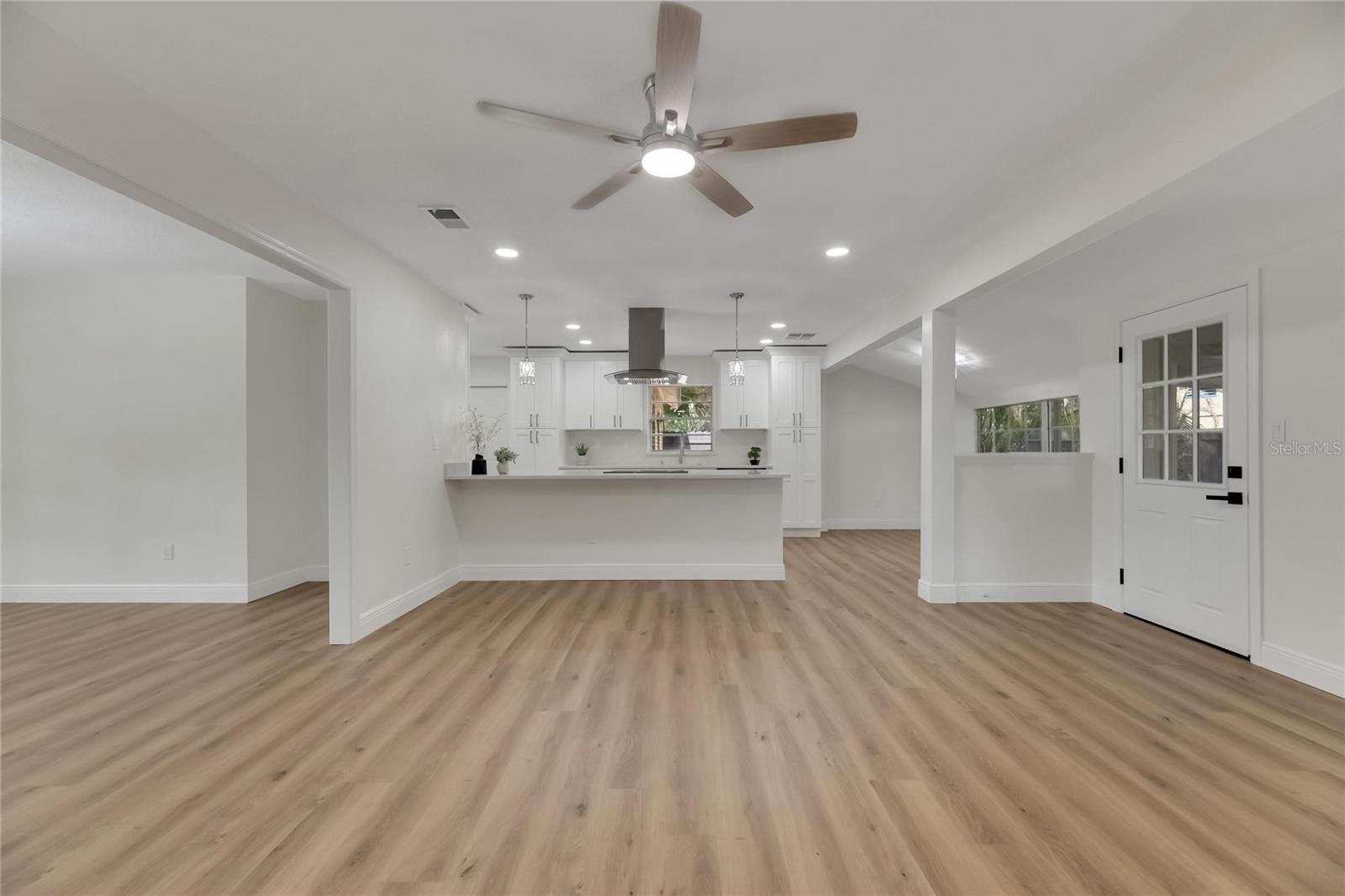 2207 PARKWOOD DR, VALRICO, FL — photo 50
