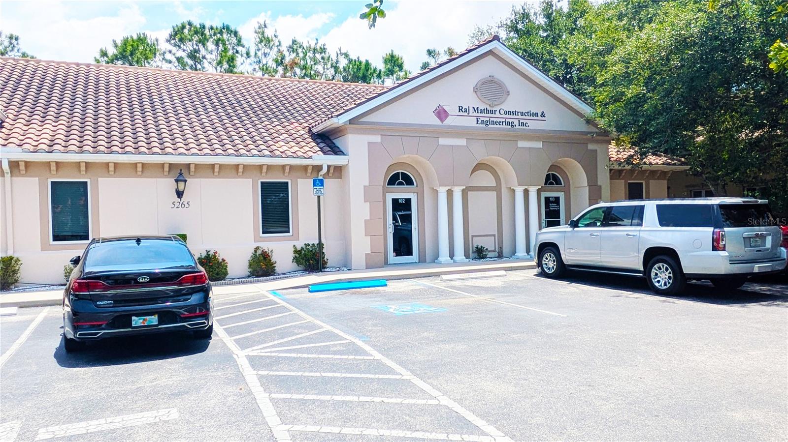 5265 OFFICE PARK BLVD #102, BRADENTON, FL — photo 2