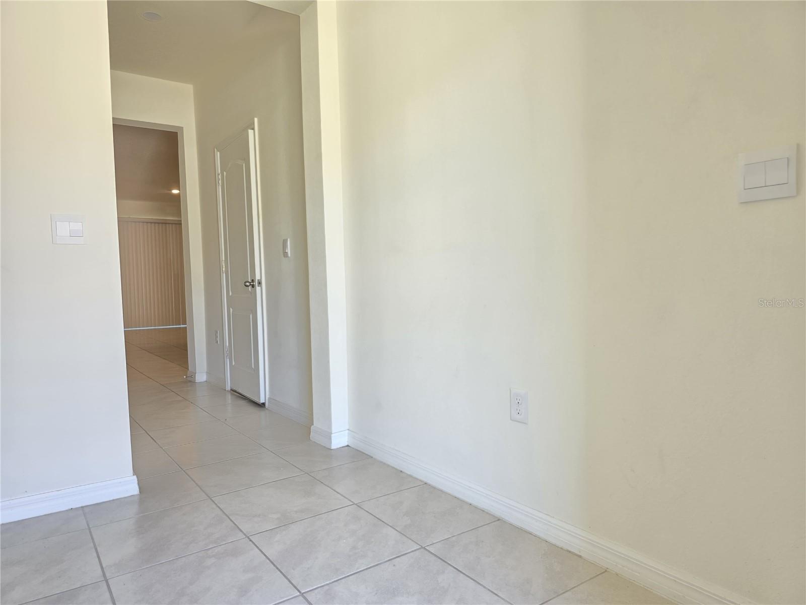 1242 LIDO DR, HOWEY IN THE HILLS, FL — photo 9
