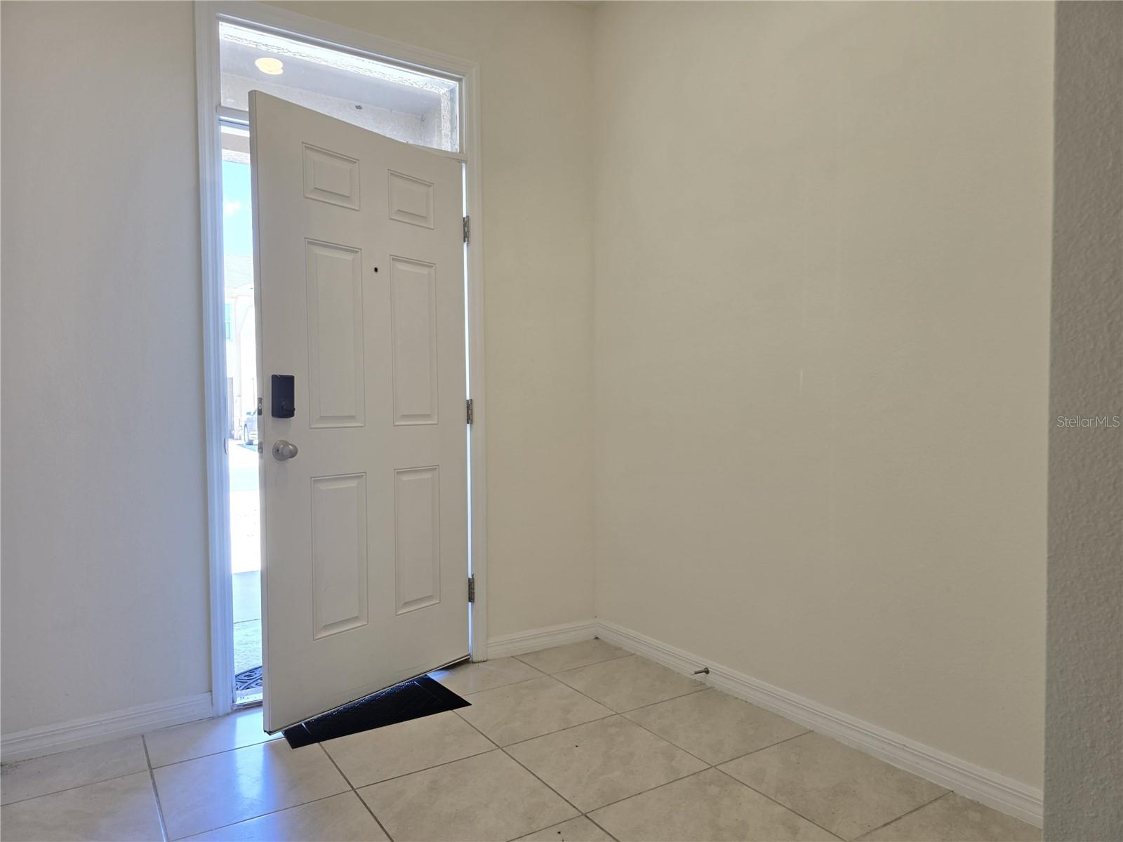 1242 LIDO DR, HOWEY IN THE HILLS, FL — photo 11