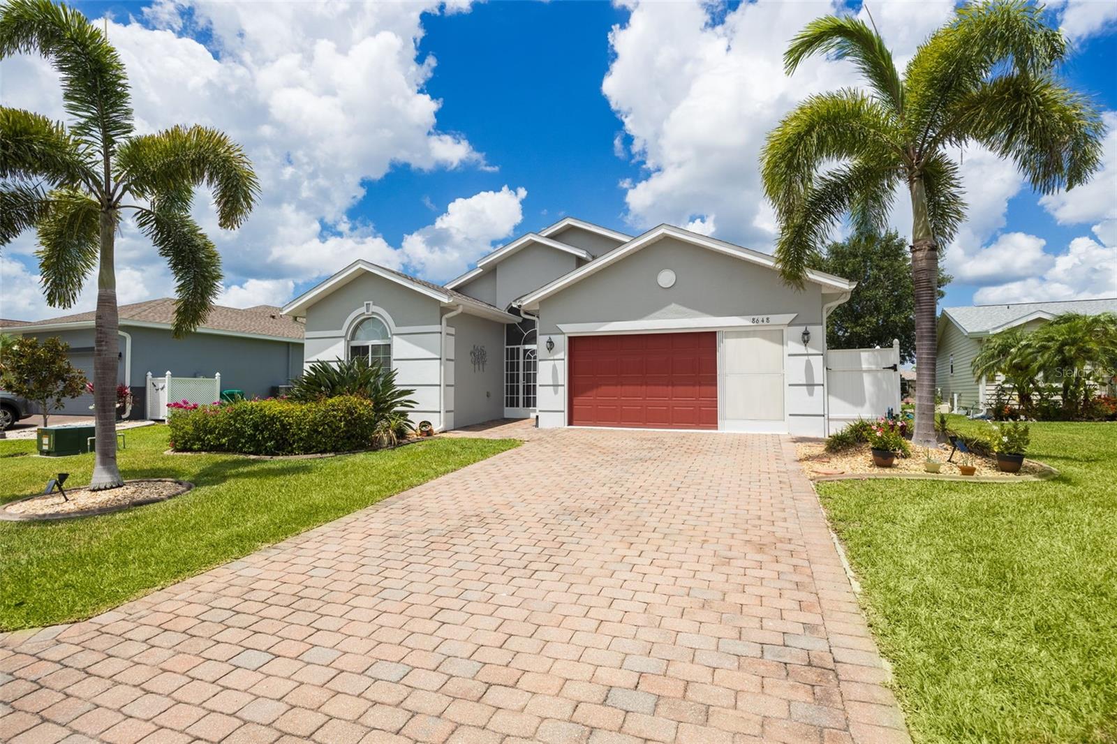 8648 LAKE FRONT CT, PUNTA GORDA, FL — photo 2