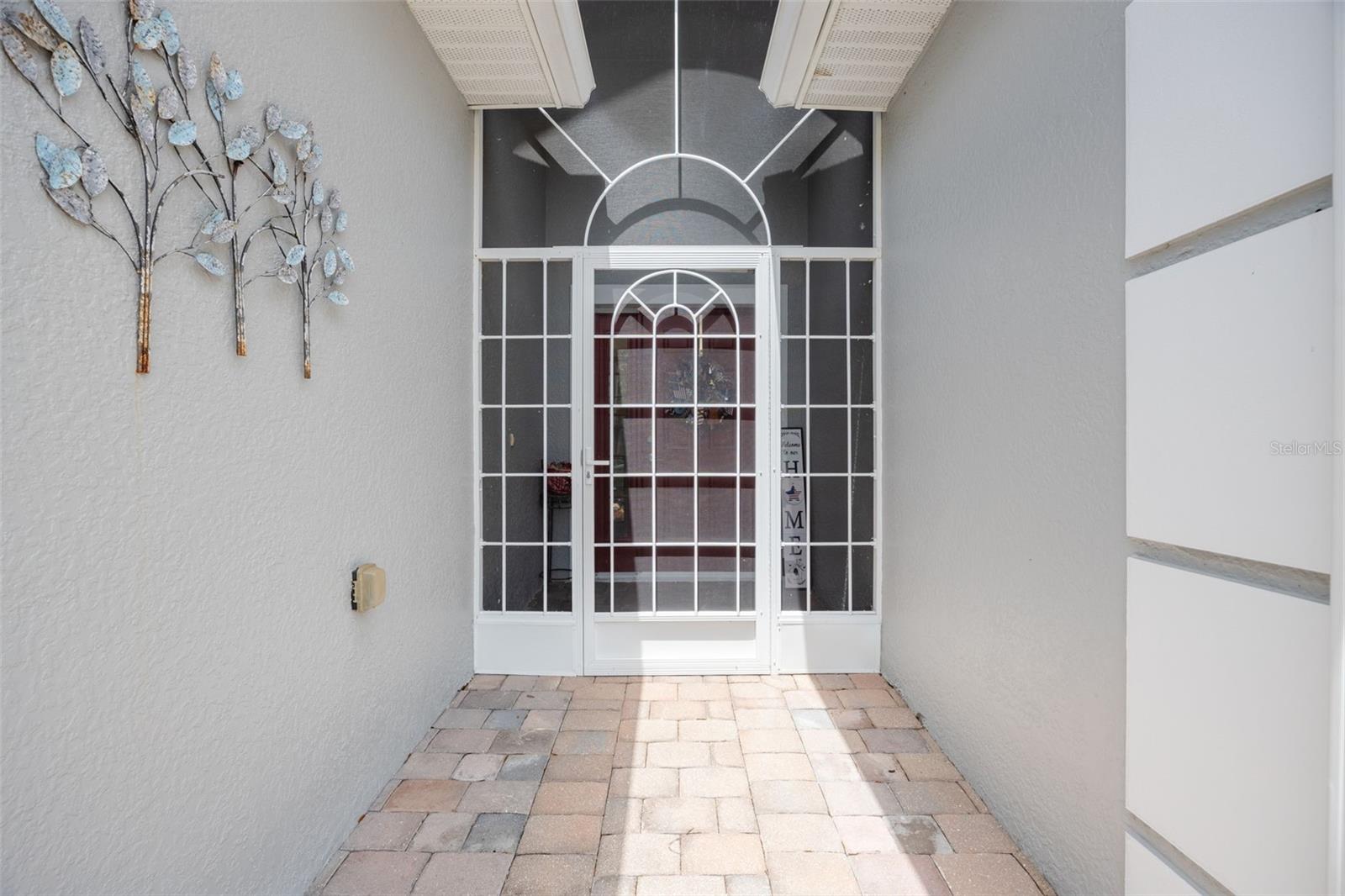 8648 LAKE FRONT CT, PUNTA GORDA, FL — photo 3