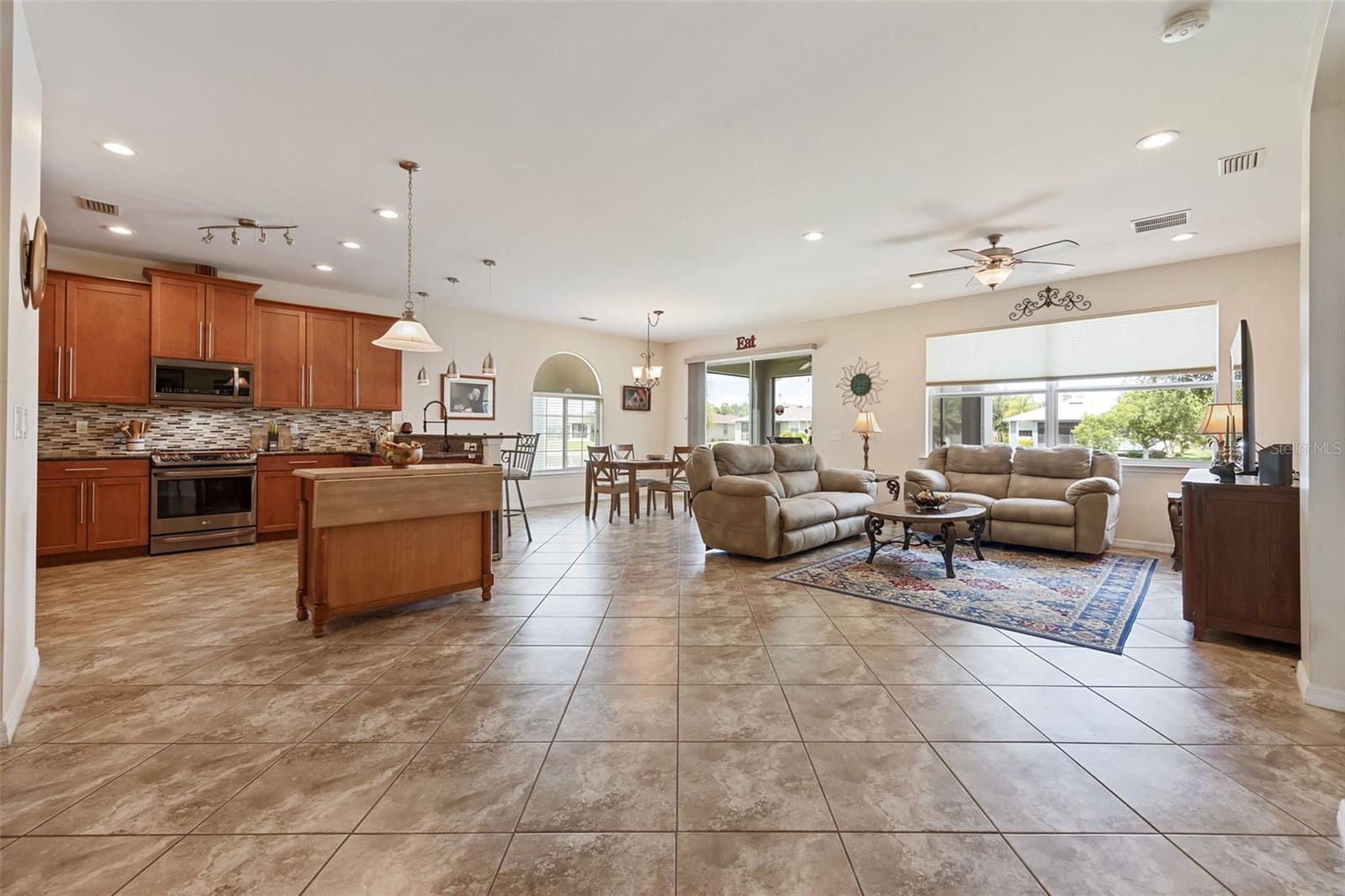 8648 LAKE FRONT CT, PUNTA GORDA, FL — photo 7