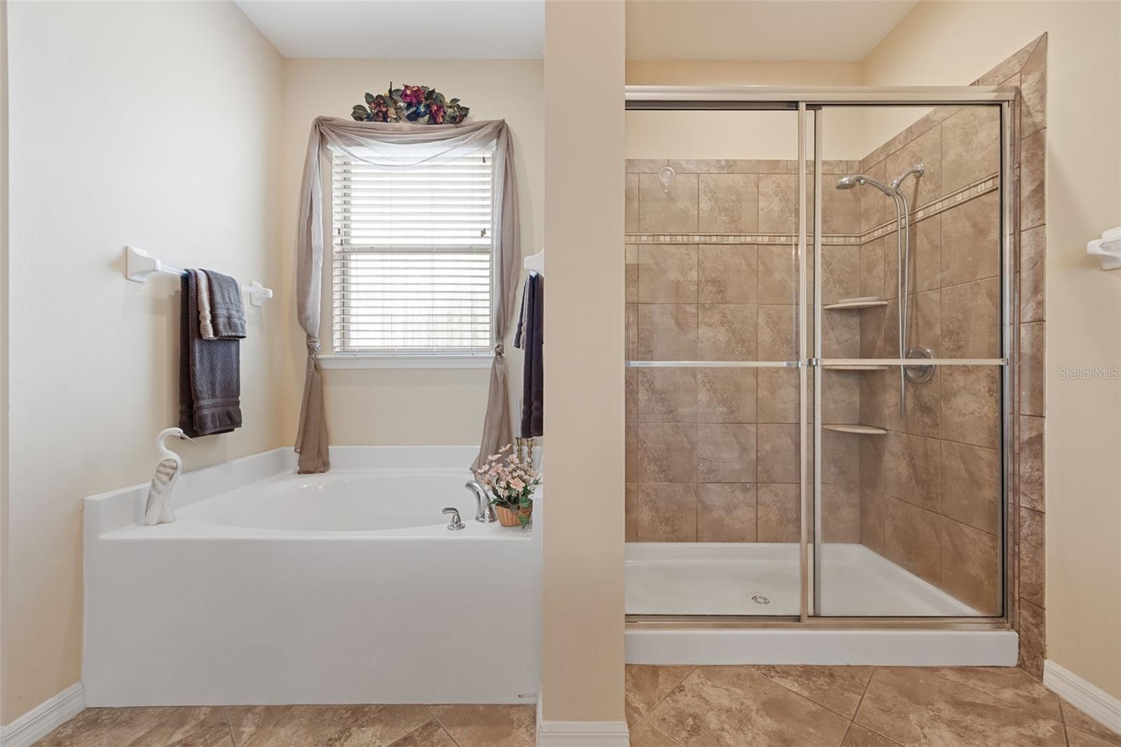 8648 LAKE FRONT CT, PUNTA GORDA, FL — photo 24