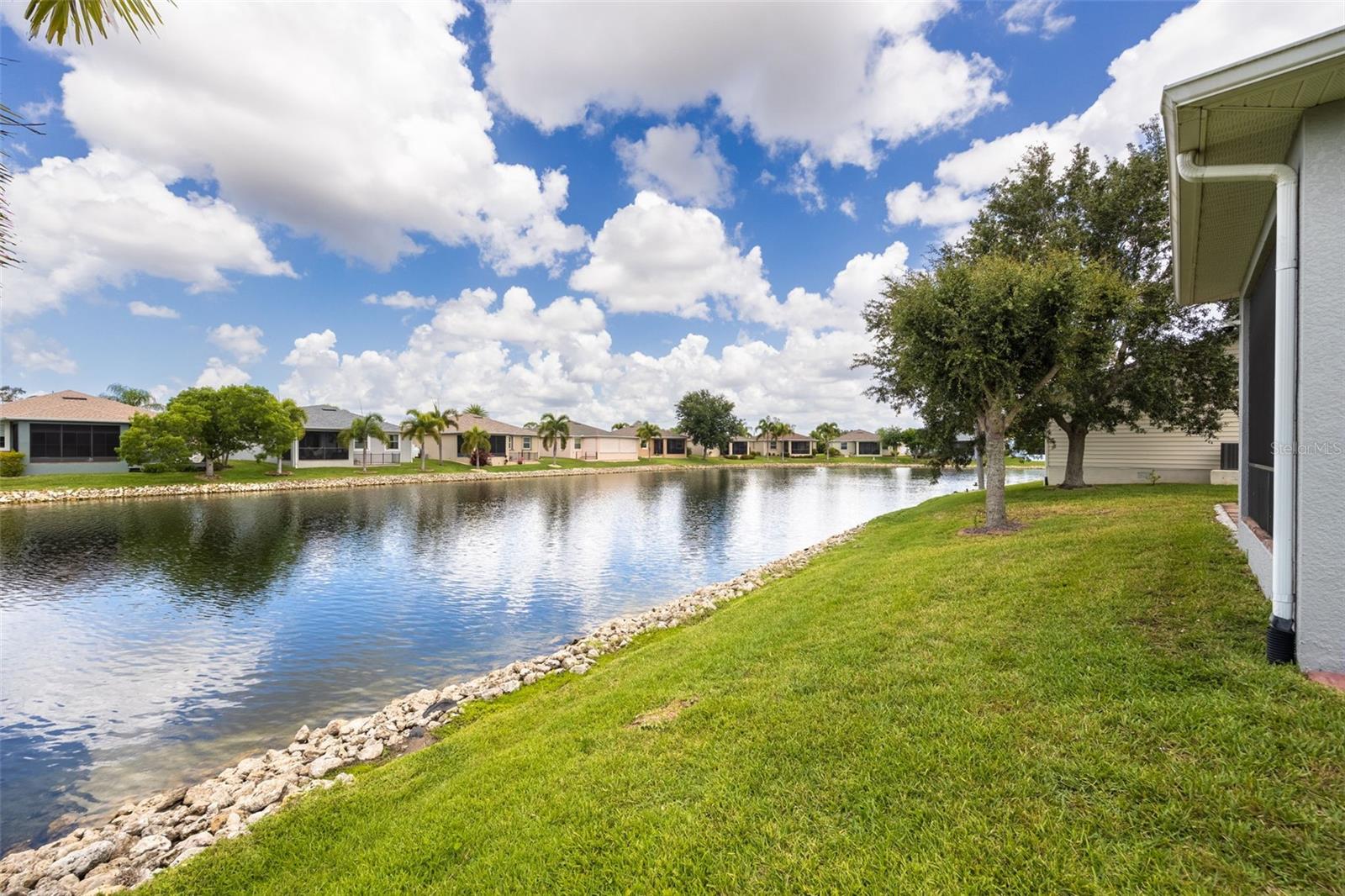 8648 LAKE FRONT CT, PUNTA GORDA, FL — photo 35