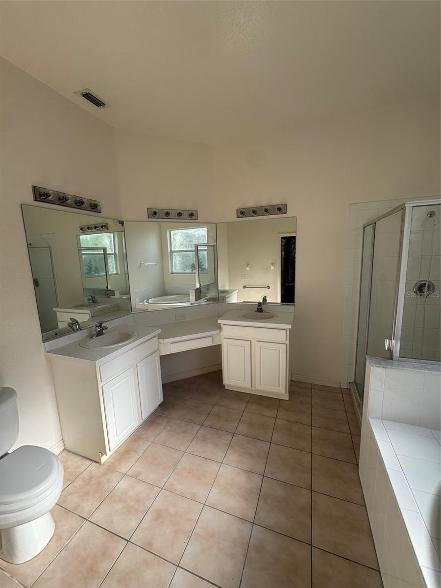 7884 KAVANAGH CT, SARASOTA, FL — photo 11