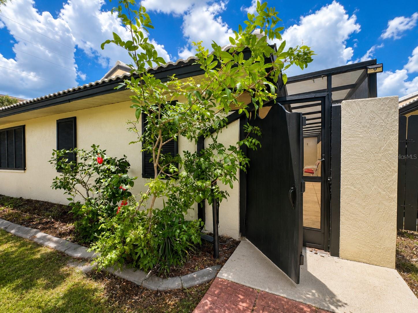 14 IDLE SANDS DR, VENICE, FL — photo 28