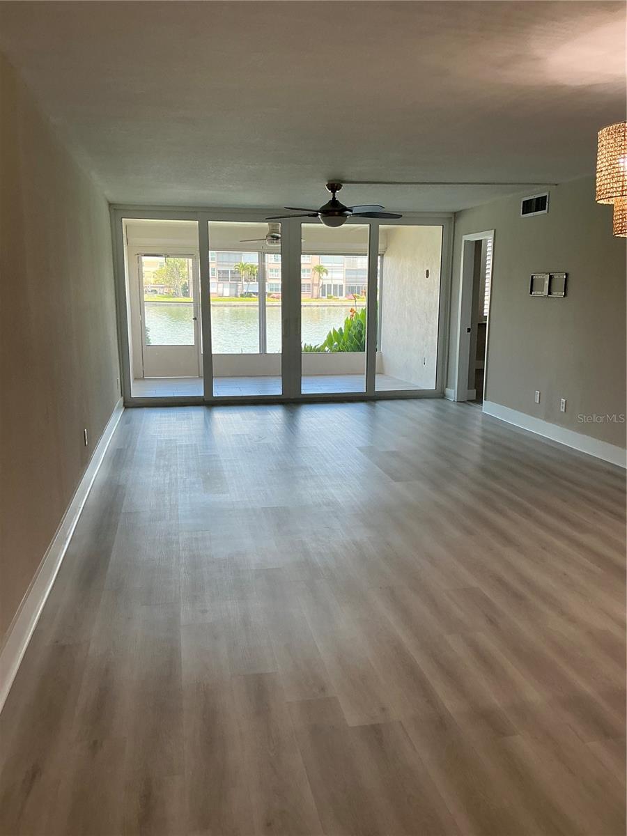 7645 SUN ISLAND DR S #101, SOUTH PASADENA, FL — photo 5