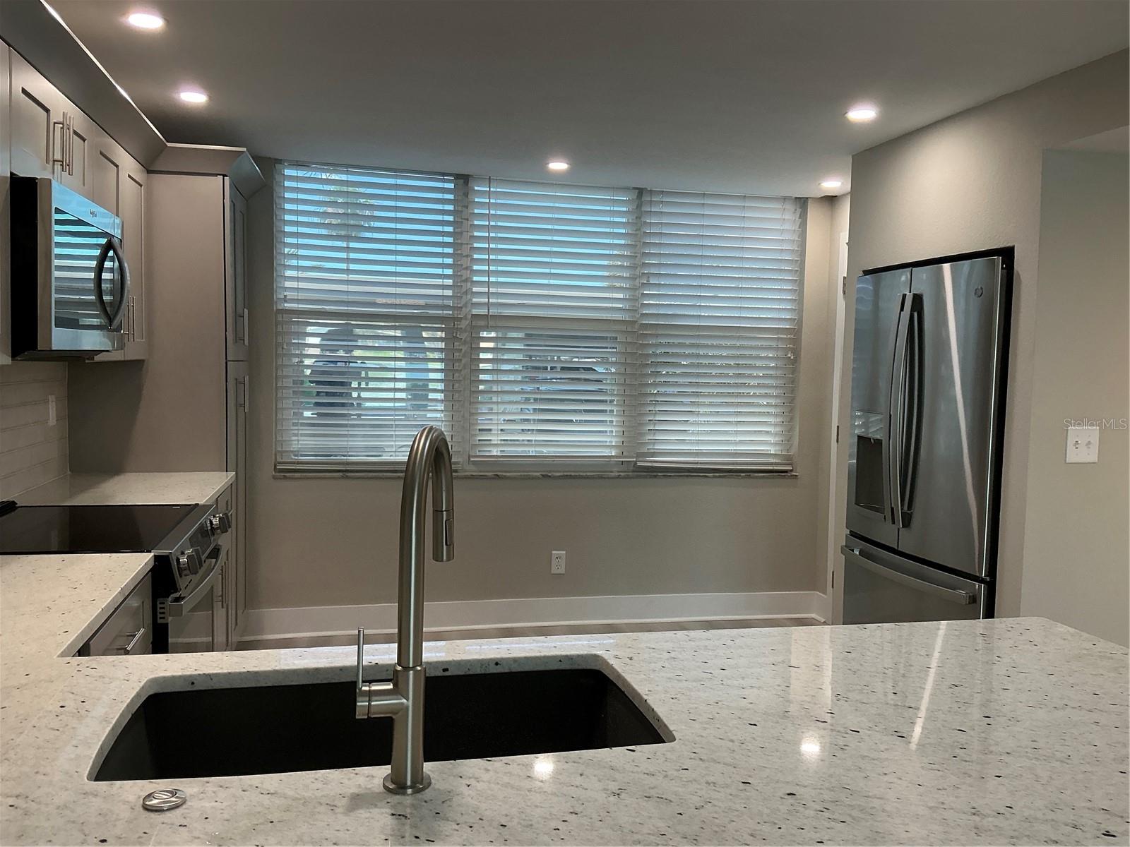 7645 SUN ISLAND DR S #101, SOUTH PASADENA, FL — photo 9
