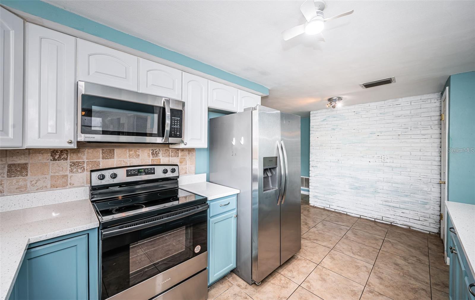 3627 GRAYTON DR, NEW PORT RICHEY, FL — photo 8